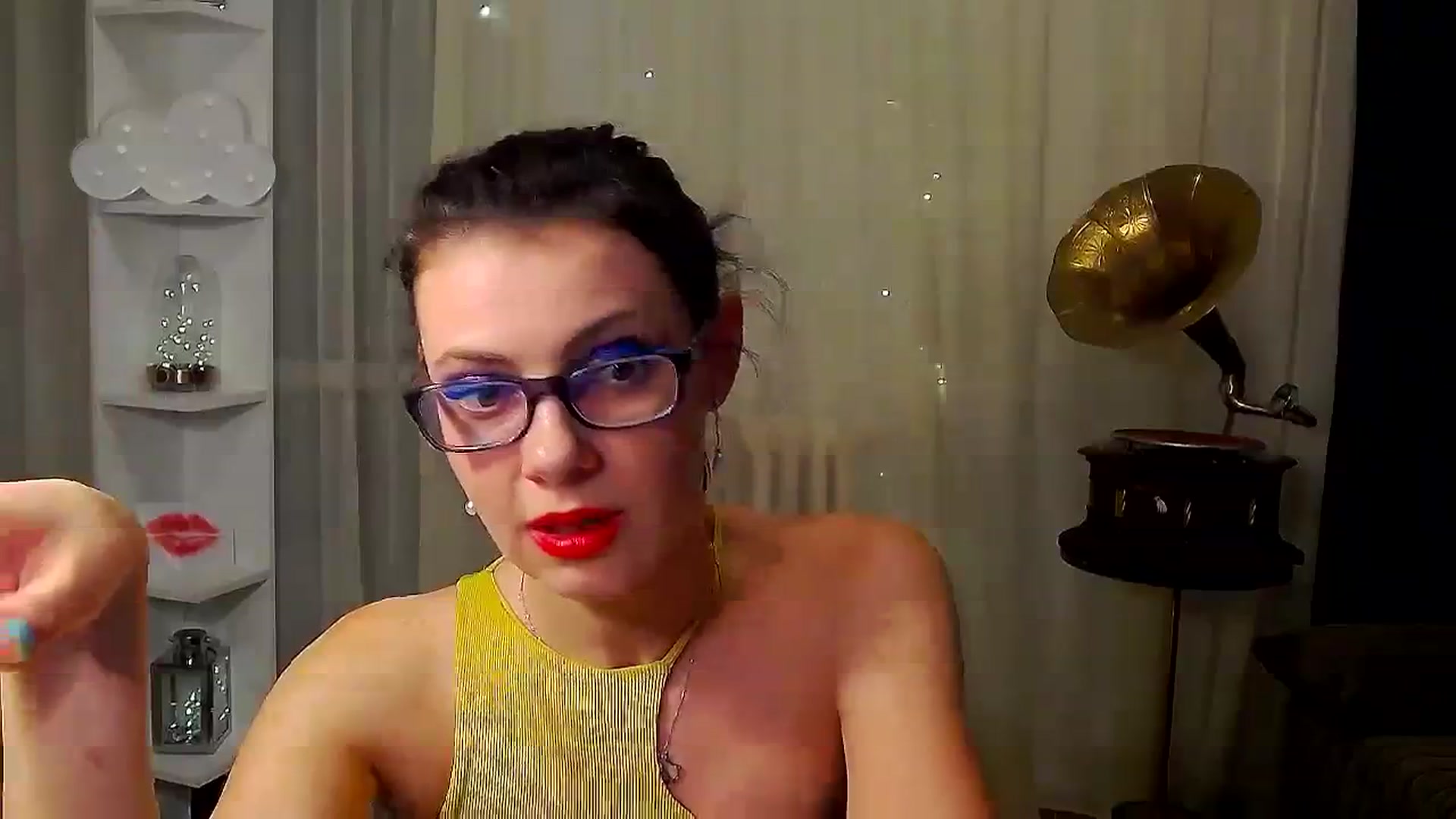 Gallery image thumbnail from MissAracely's myfreecams stream on, 01/12/2024, 01:45 image 2 of 20