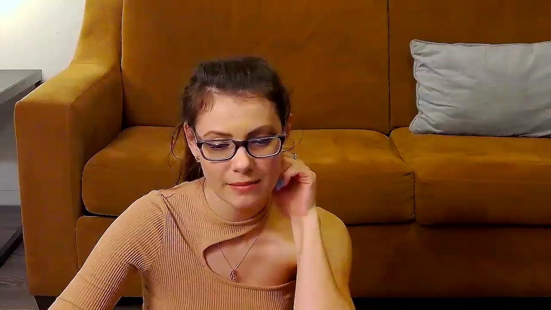 Gallery image thumbnail from MissAracely's myfreecams stream on, 01/20/2024, 02:04 image 9 of 20