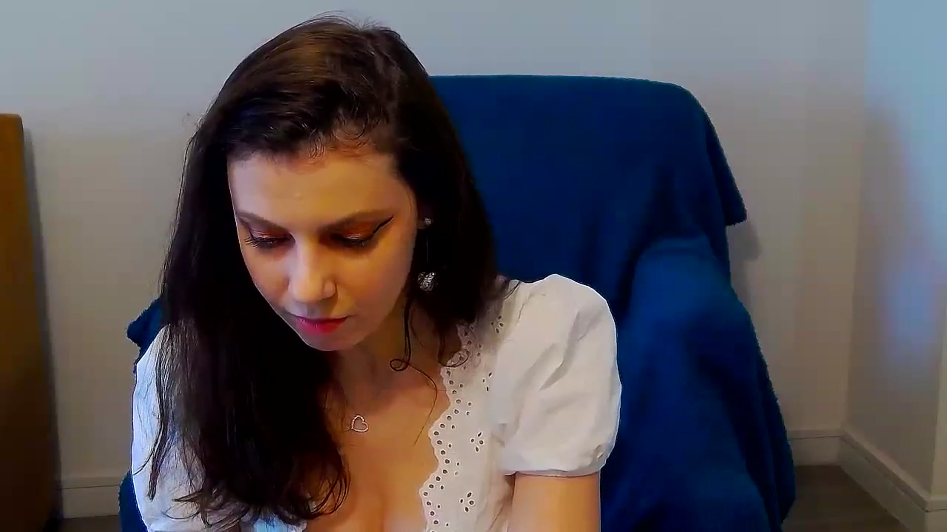 Gallery image thumbnail from MissAracely's myfreecams stream on, 02/08/2024, 19:52 image 10 of 20