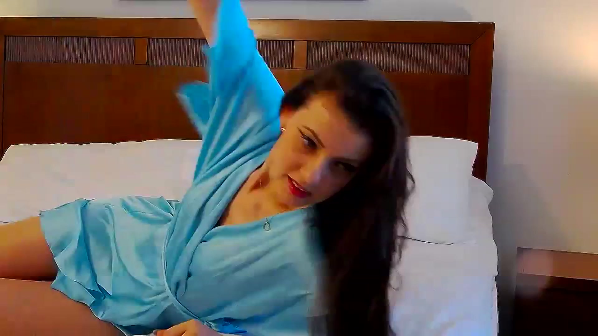 Gallery image thumbnail from MissAracely's myfreecams stream on, 02/14/2024, 22:31 image 19 of 20