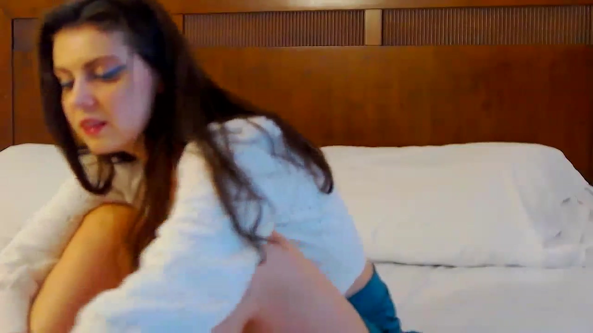 Gallery image thumbnail from MissAracely's myfreecams stream on, 02/16/2024, 24:08 image 12 of 20