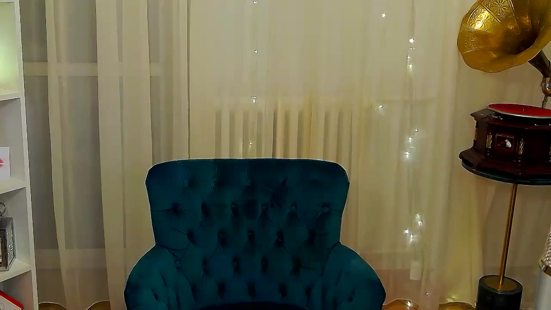 Gallery image thumbnail from MissAracely's myfreecams stream on, 03/30/2024, 23:03 image 1 of 20