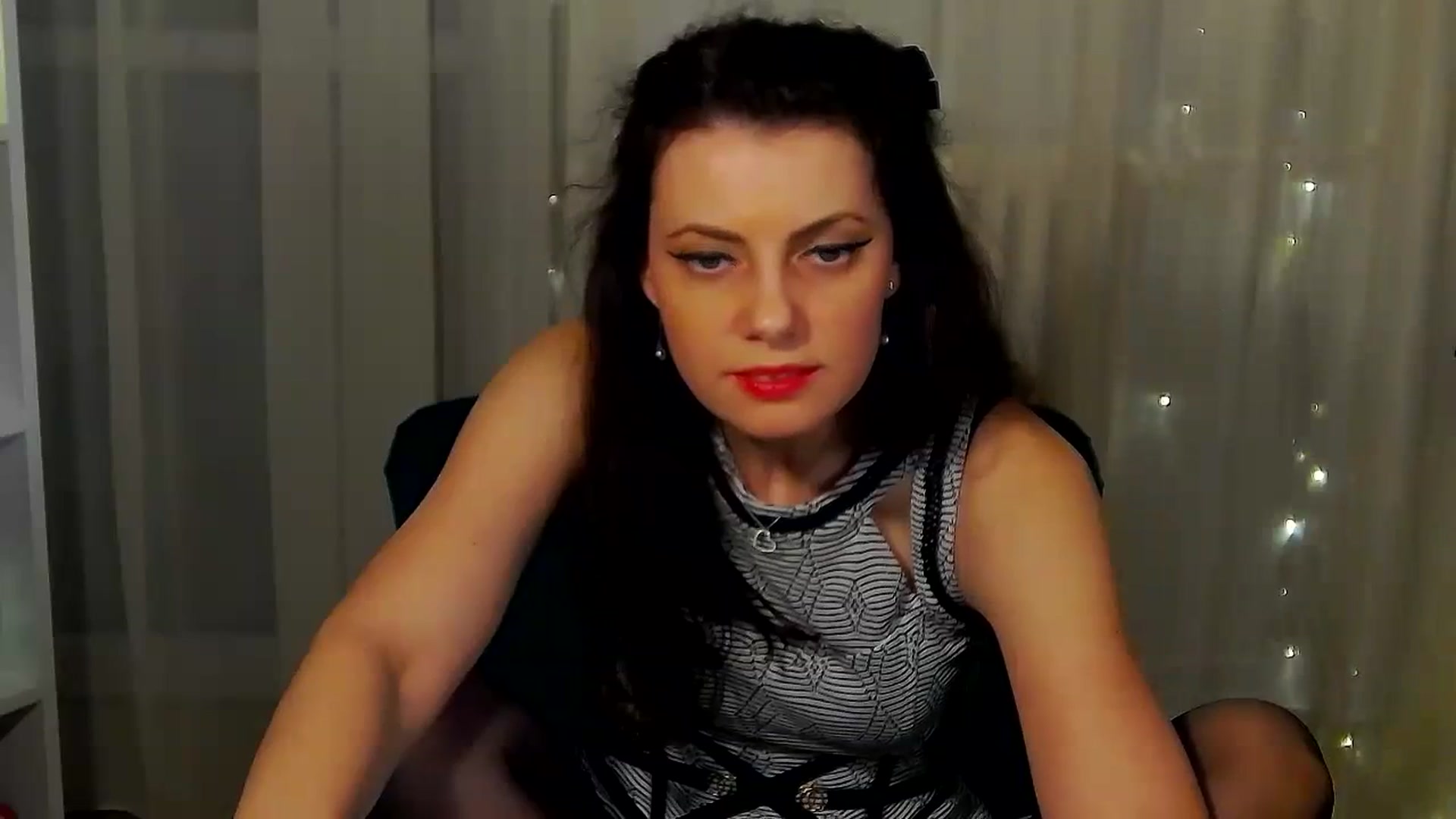 Gallery image thumbnail from MissAracely's myfreecams stream on, 03/31/2024, 01:05 image 15 of 20