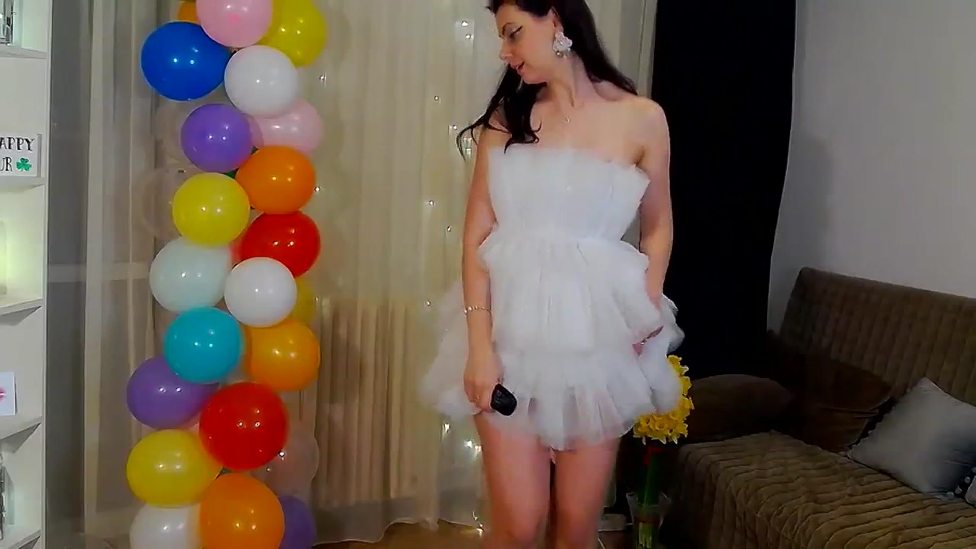 Gallery image thumbnail from MissAracely's myfreecams stream on, 04/03/2024, 23:23 image 12 of 20