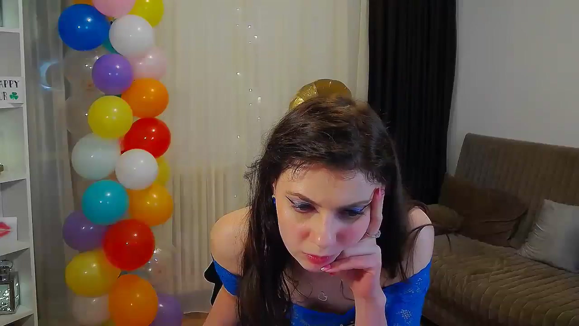 Gallery image thumbnail from MissAracely's myfreecams stream on, 04/05/2024, 22:52 image 15 of 20