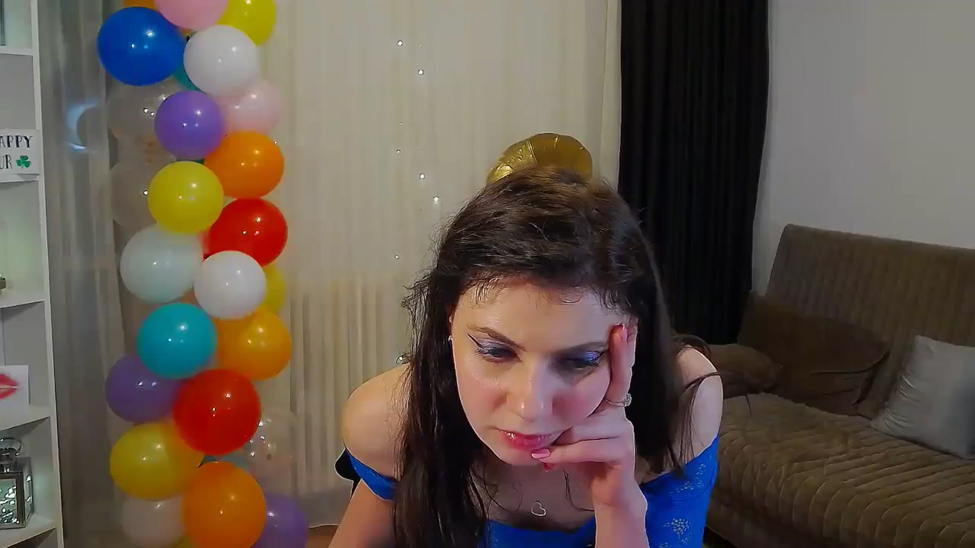 Gallery image thumbnail from MissAracely's myfreecams stream on, 04/05/2024, 22:52 image 16 of 20