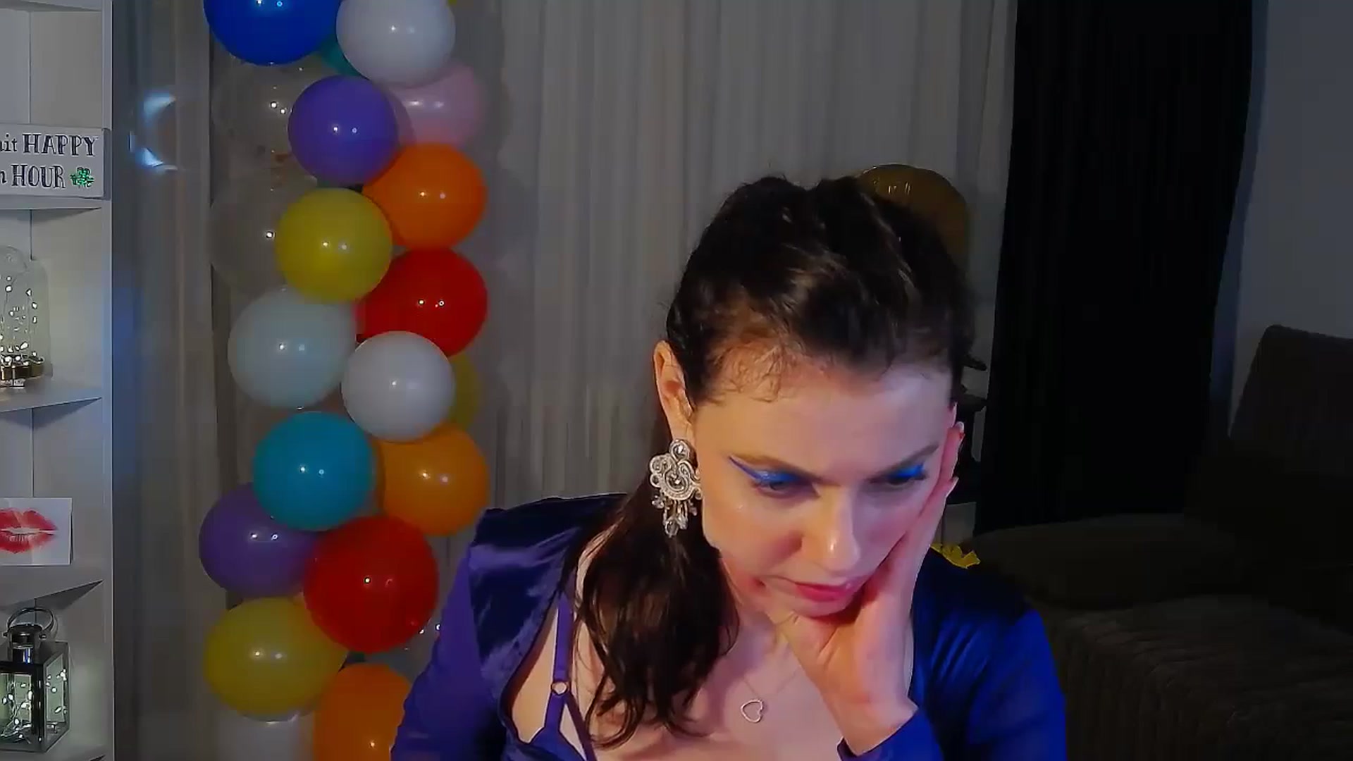 Gallery image thumbnail from MissAracely's myfreecams stream on, 04/06/2024, 23:26 image 20 of 20