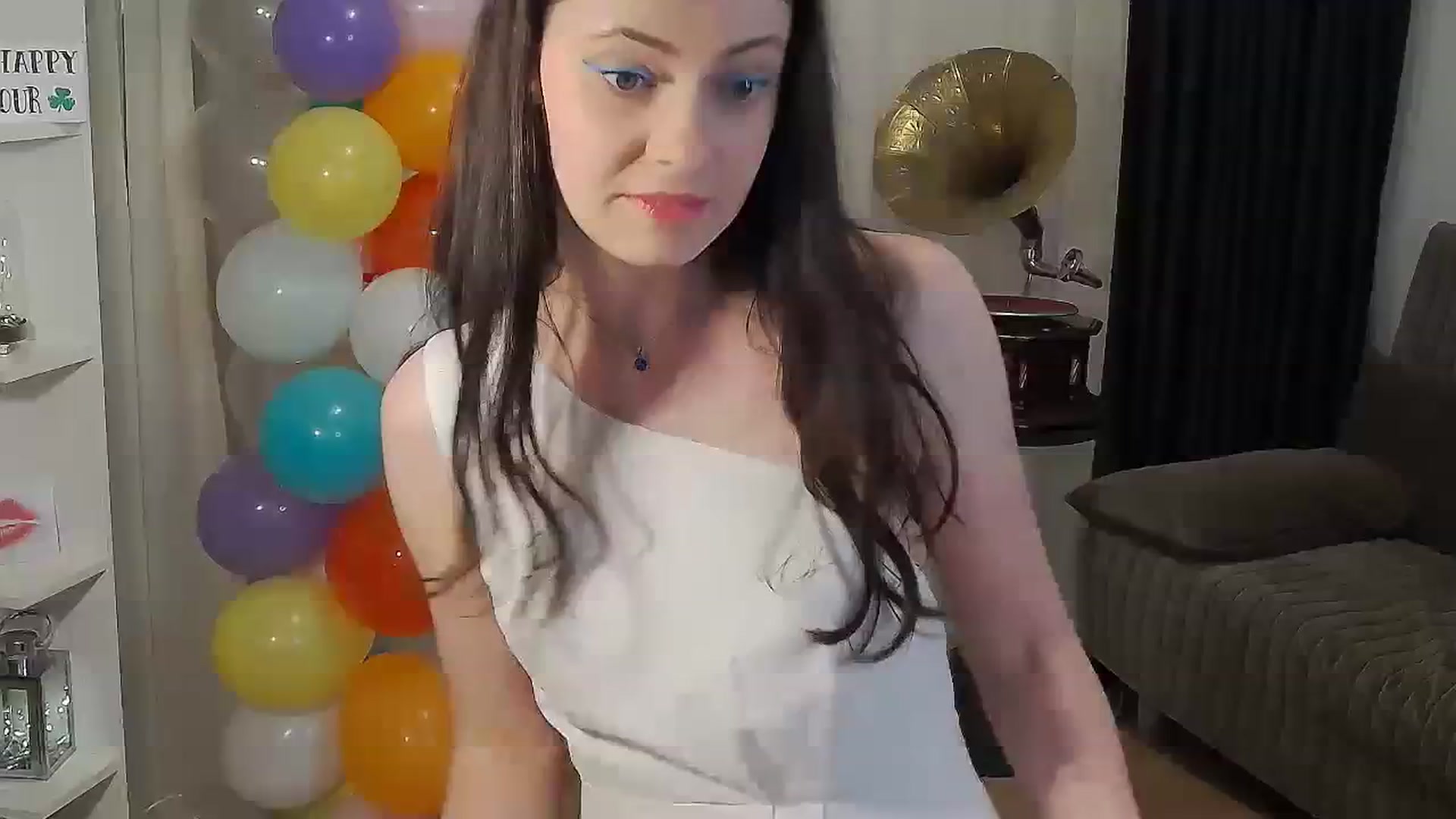 Gallery image thumbnail from MissAracely's myfreecams stream on, 04/10/2024, 20:02 image 9 of 20
