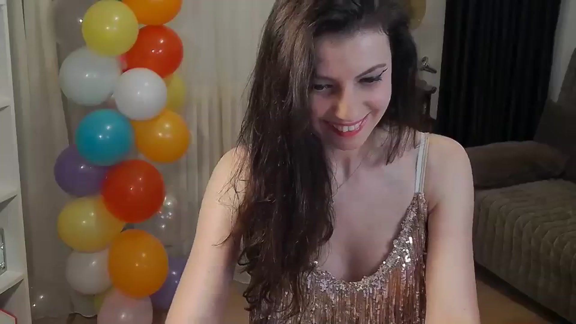 Gallery image thumbnail from MissAracely's myfreecams stream on, 04/13/2024, 22:10 image 12 of 20