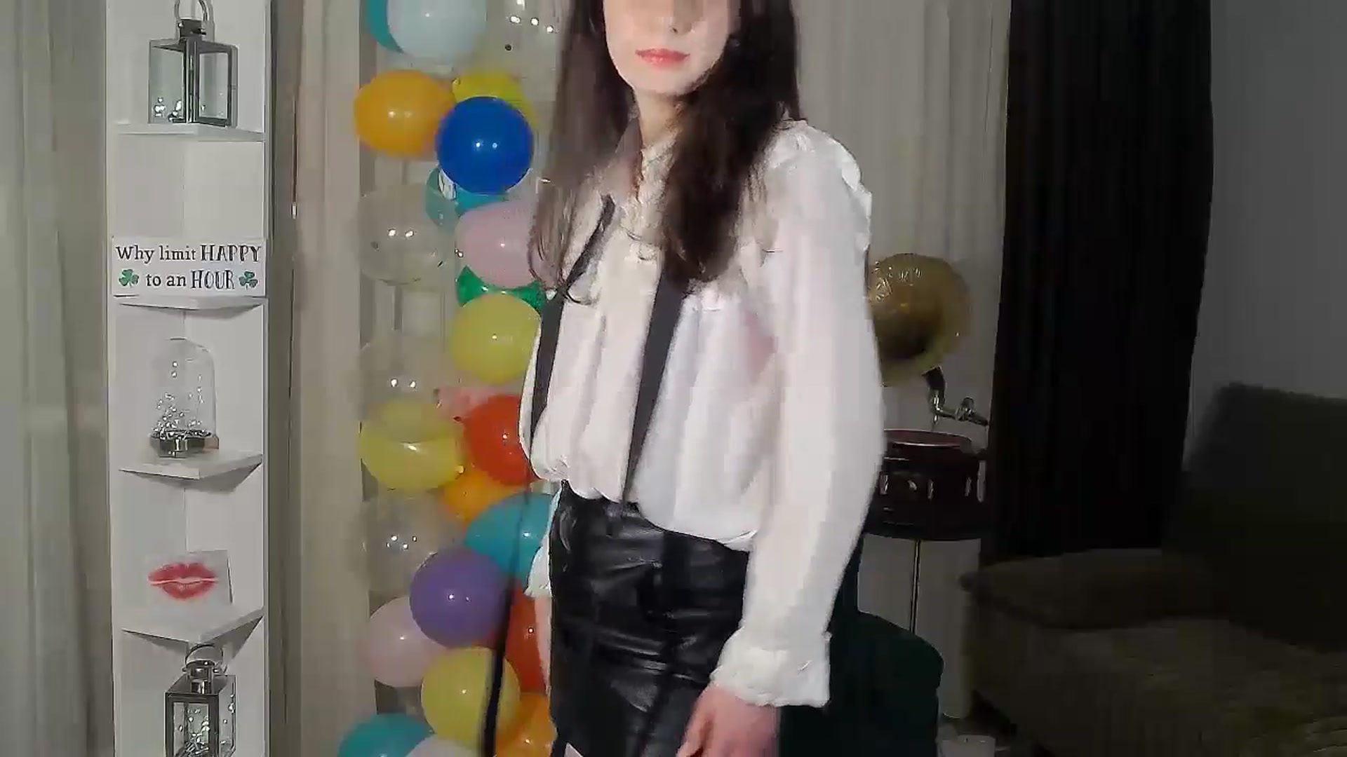 Gallery image thumbnail from MissAracely's myfreecams stream on, 04/17/2024, 22:56 image 10 of 20