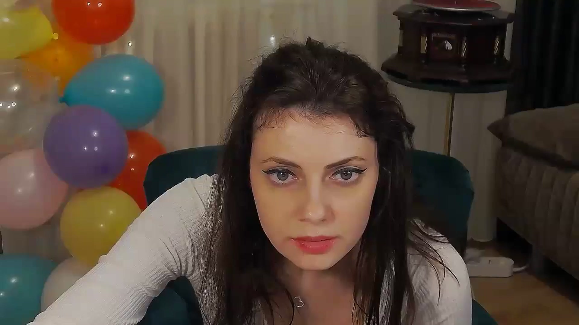 Gallery image thumbnail from MissAracely's myfreecams stream on, 04/19/2024, 01:08 image 12 of 20