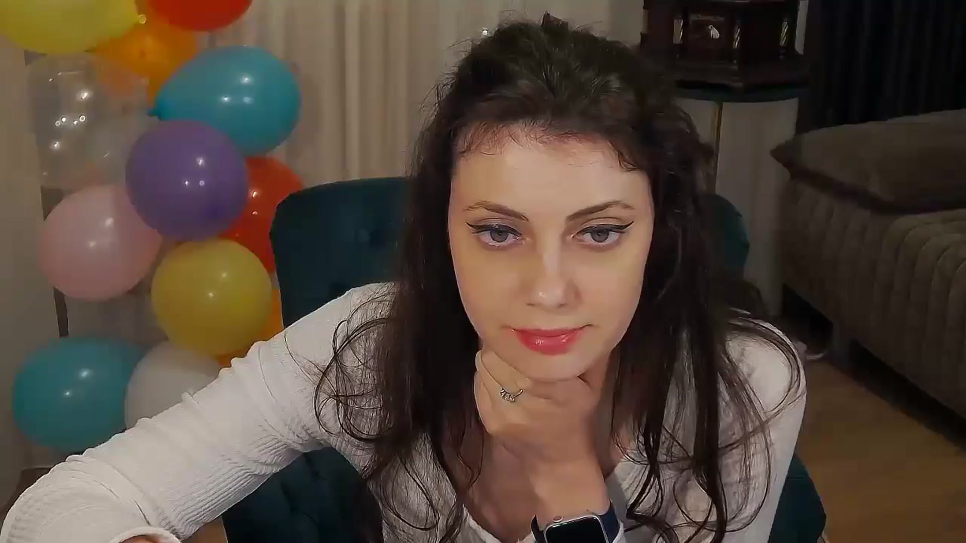 Gallery image thumbnail from MissAracely's myfreecams stream on, 04/19/2024, 01:08 image 8 of 20