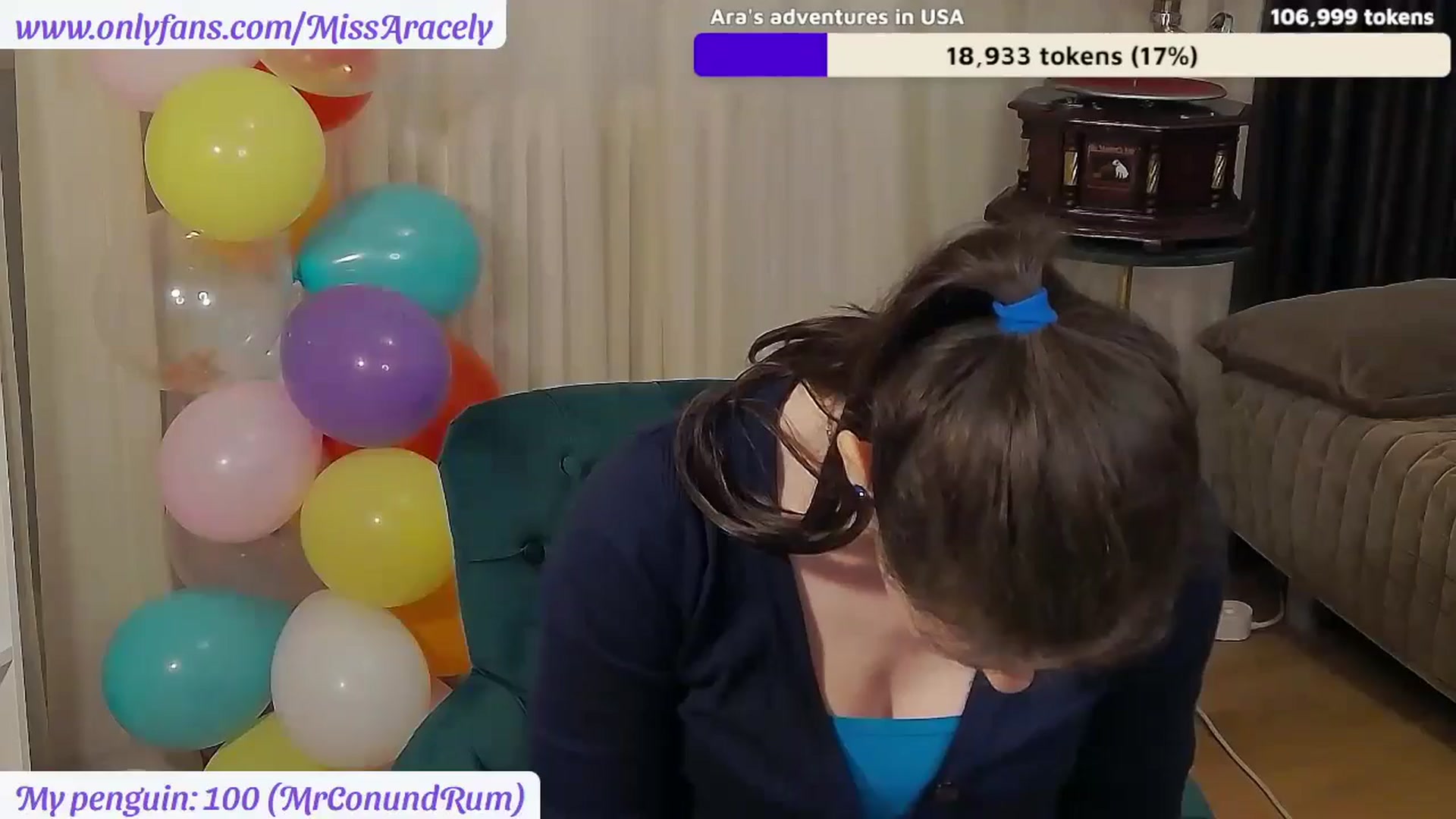 Gallery image thumbnail from MissAracely's myfreecams stream on, 04/21/2024, 20:24 image 19 of 20