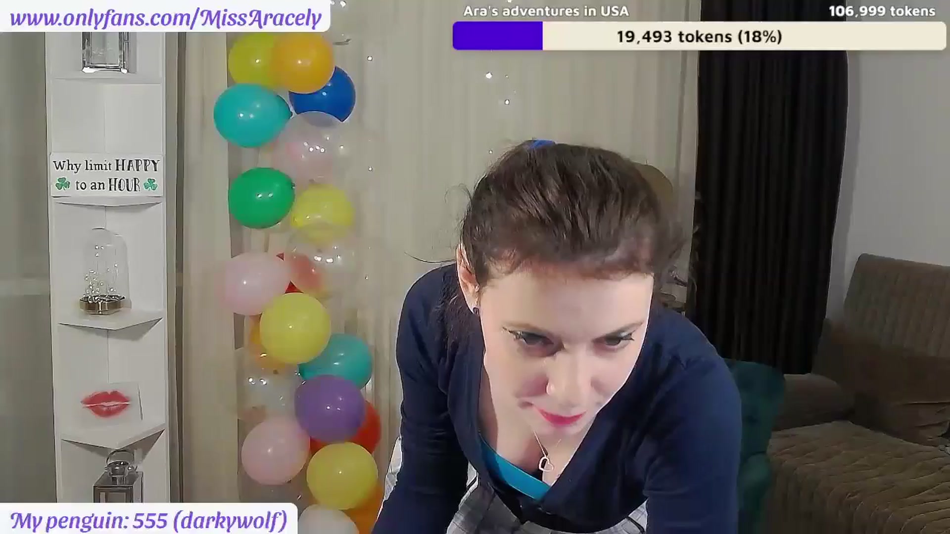 Gallery image thumbnail from MissAracely's myfreecams stream on, 04/22/2024, 24:01 image 14 of 20