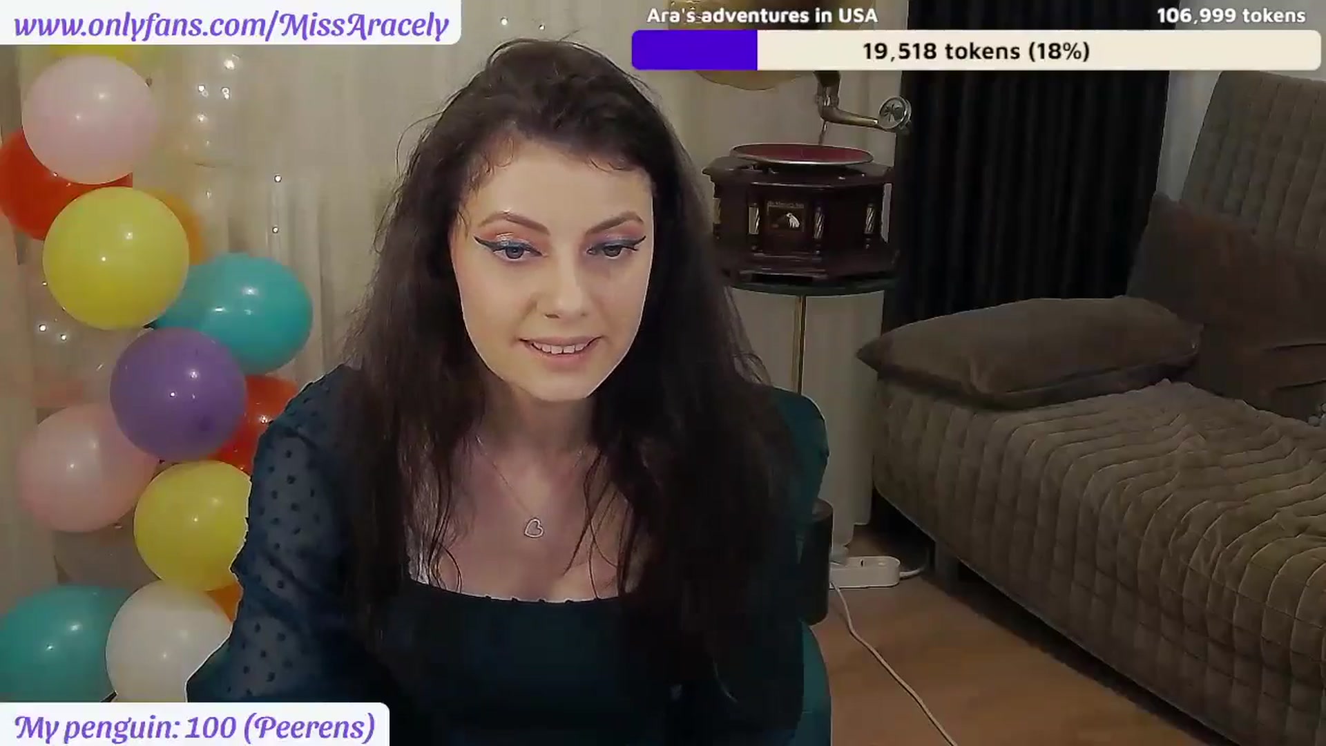 Gallery image thumbnail from MissAracely's myfreecams stream on, 04/22/2024, 20:27 image 6 of 20
