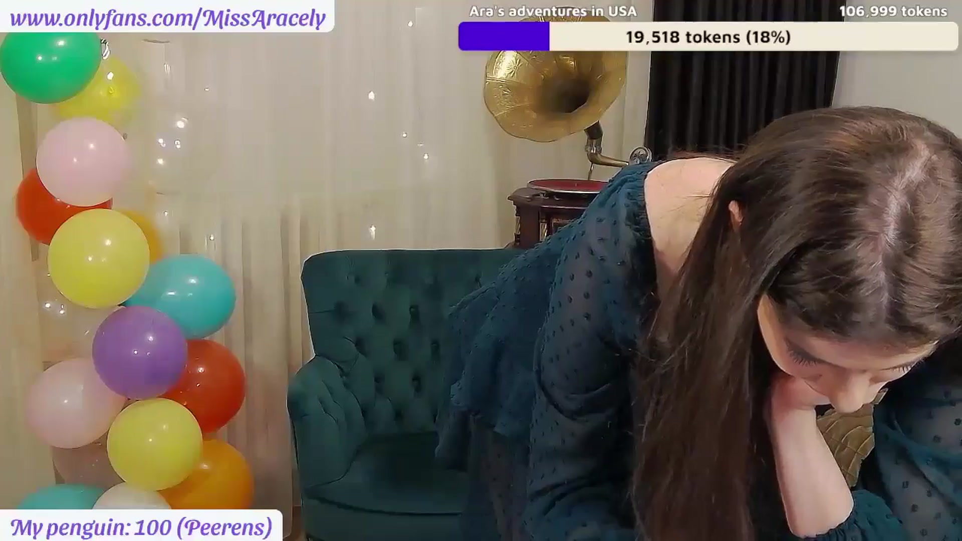 Gallery image thumbnail from MissAracely's myfreecams stream on, 04/22/2024, 20:27 image 16 of 20