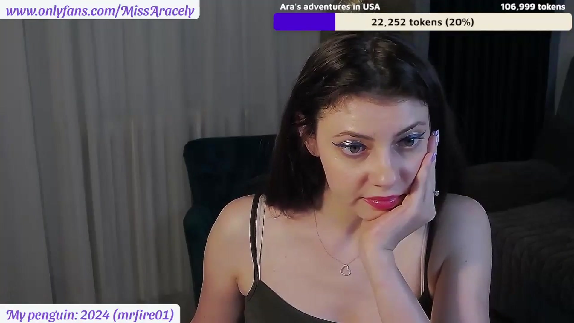 Gallery image thumbnail from MissAracely's myfreecams stream on, 04/25/2024, 01:21 image 6 of 20
