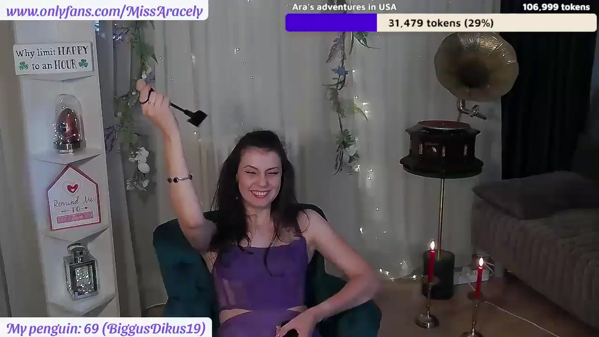 Gallery image thumbnail from MissAracely's myfreecams stream on, 05/08/2024, 24:11 image 1 of 20