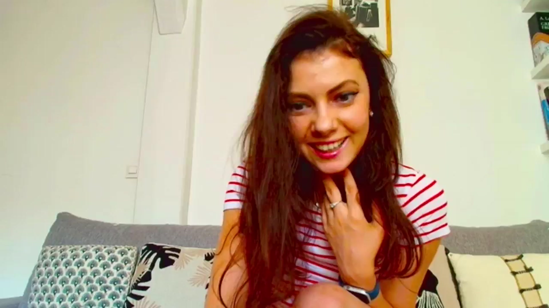 Gallery image thumbnail from MissAracely's myfreecams stream on, 07/22/2024, 14:51 image 14 of 20