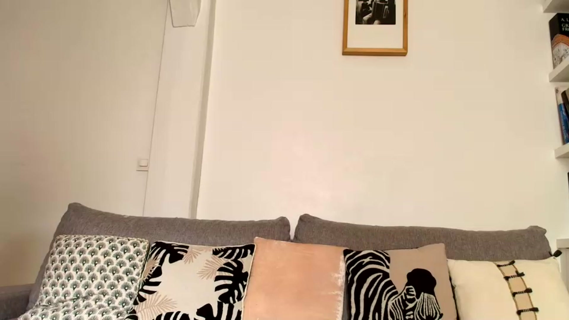 Gallery image thumbnail from MissAracely's myfreecams stream on, 07/22/2024, 15:35 image 6 of 20