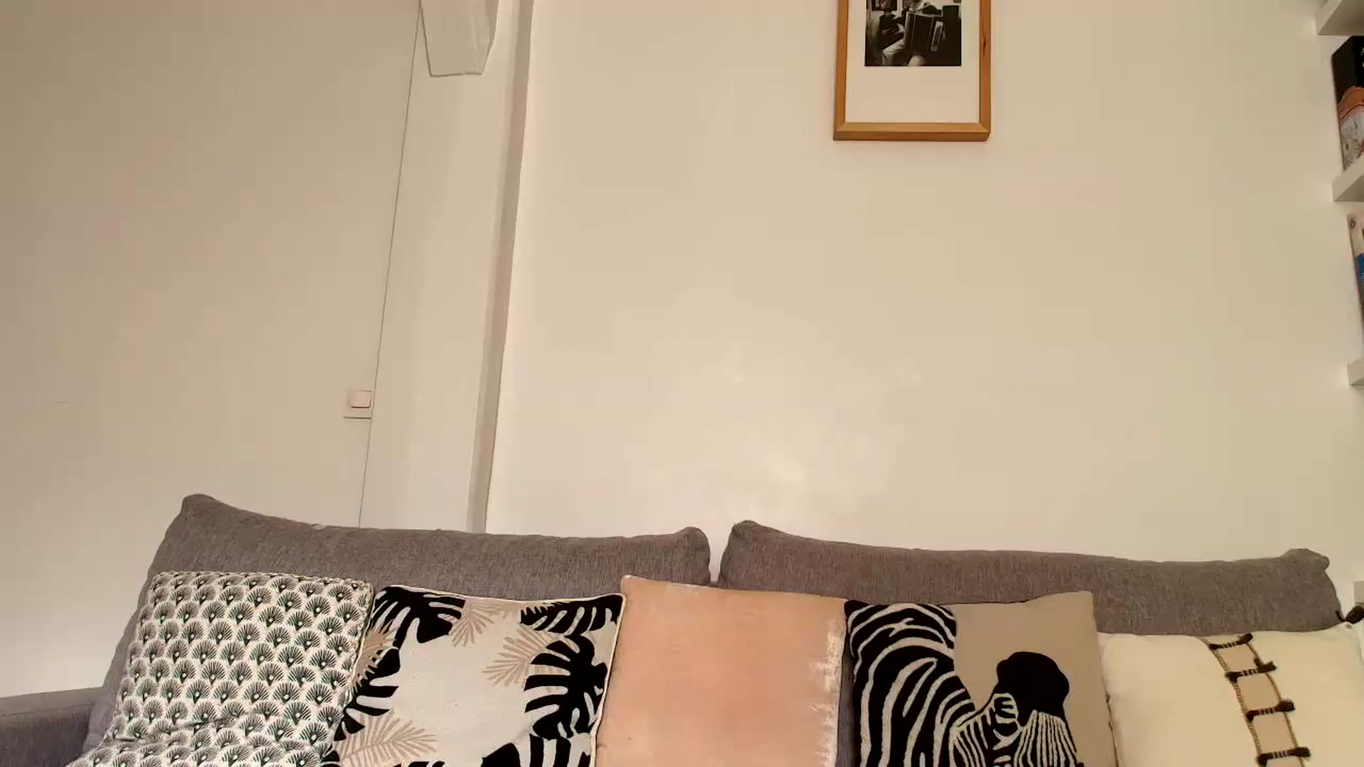 Gallery image thumbnail from MissAracely's myfreecams stream on, 07/22/2024, 15:35 image 17 of 20