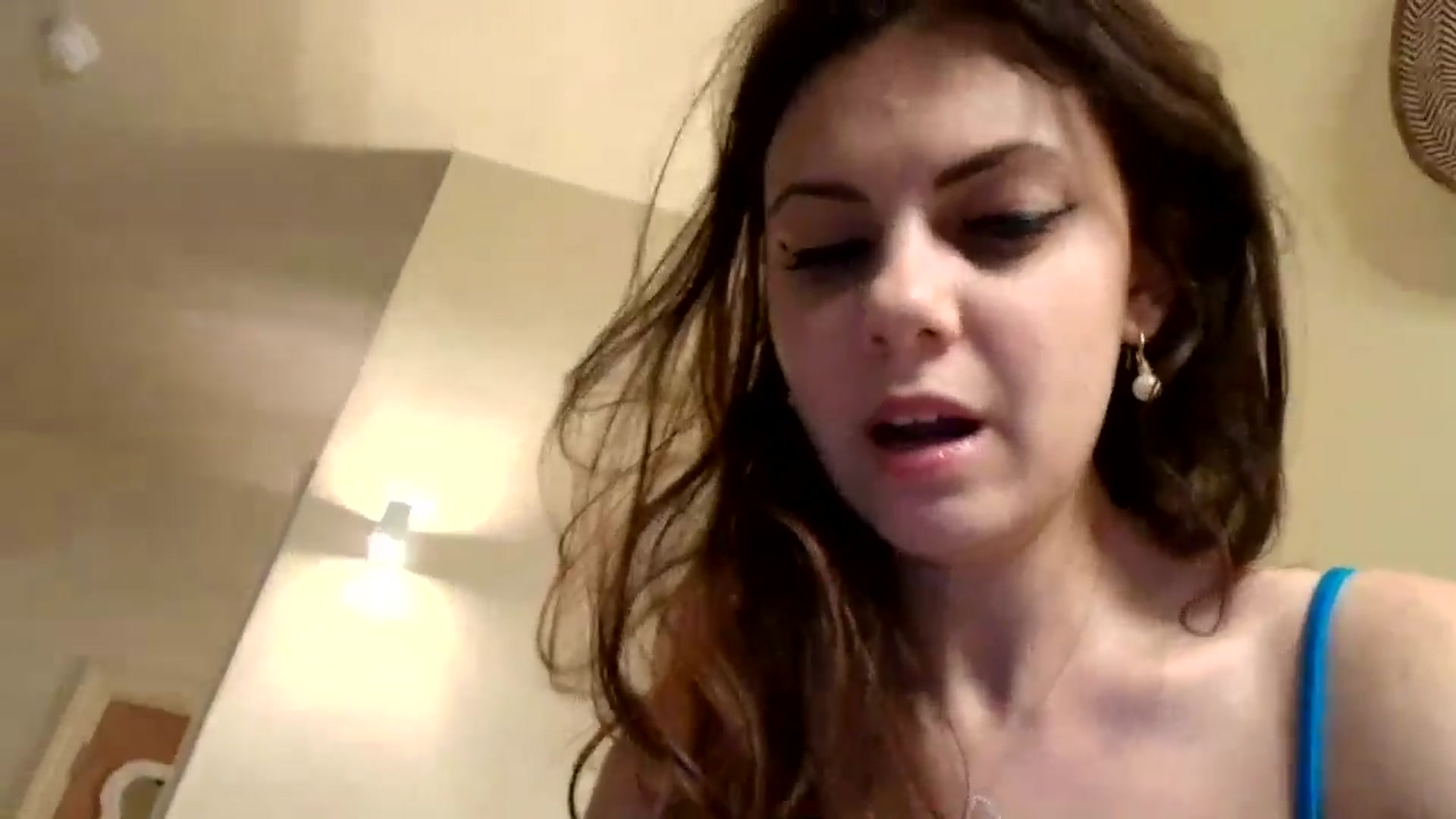 Gallery image thumbnail from MissAracely's myfreecams stream on, 08/02/2024, 24:08 image 16 of 20