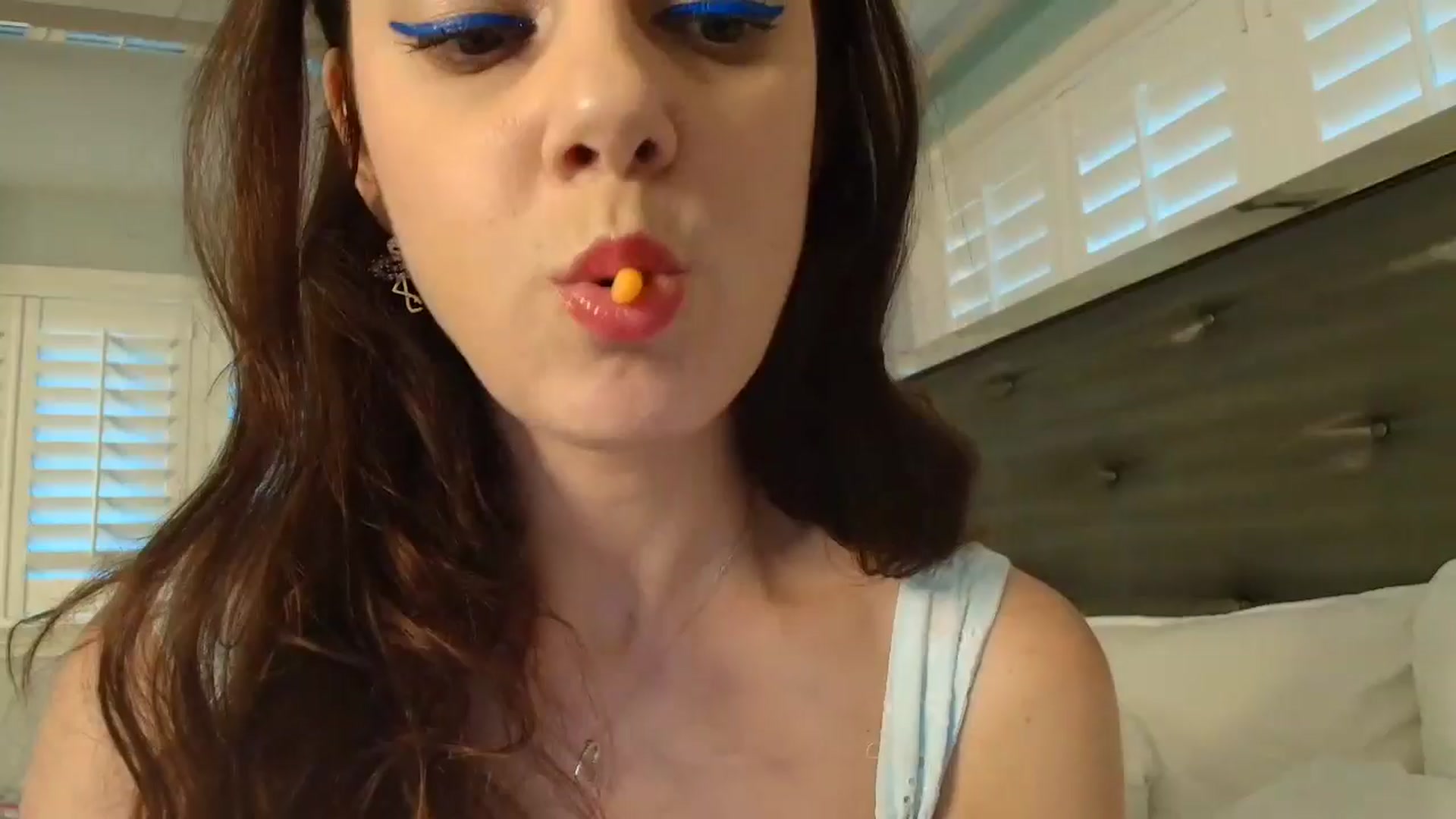 Gallery image thumbnail from MissAracely's myfreecams stream on, 09/10/2024, 23:09 image 8 of 20