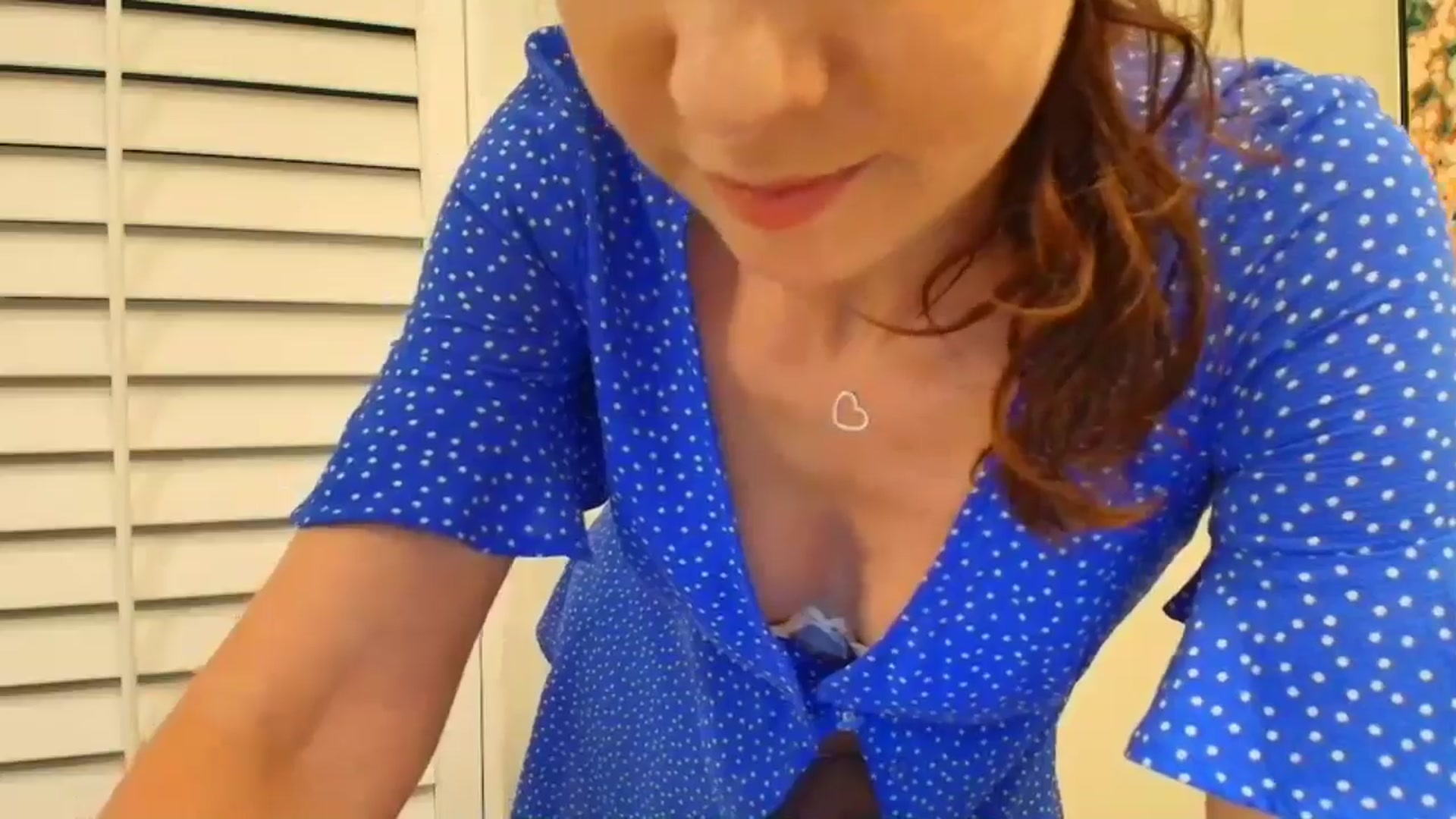 Gallery image thumbnail from MissAracely's myfreecams stream on, 09/14/2024, 24:01 image 16 of 20