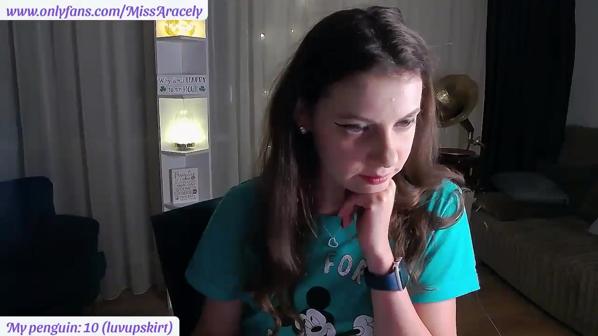 Gallery image thumbnail from MissAracely's myfreecams stream on, 10/04/2024, 22:49 image 3 of 20