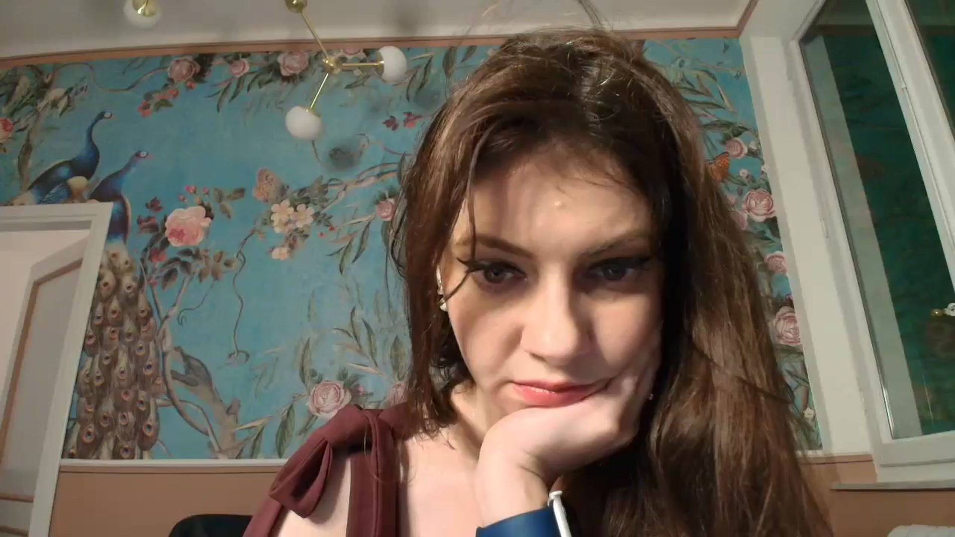 Gallery image thumbnail from MissAracely's myfreecams stream on, 10/20/2024, 20:31 image 19 of 20