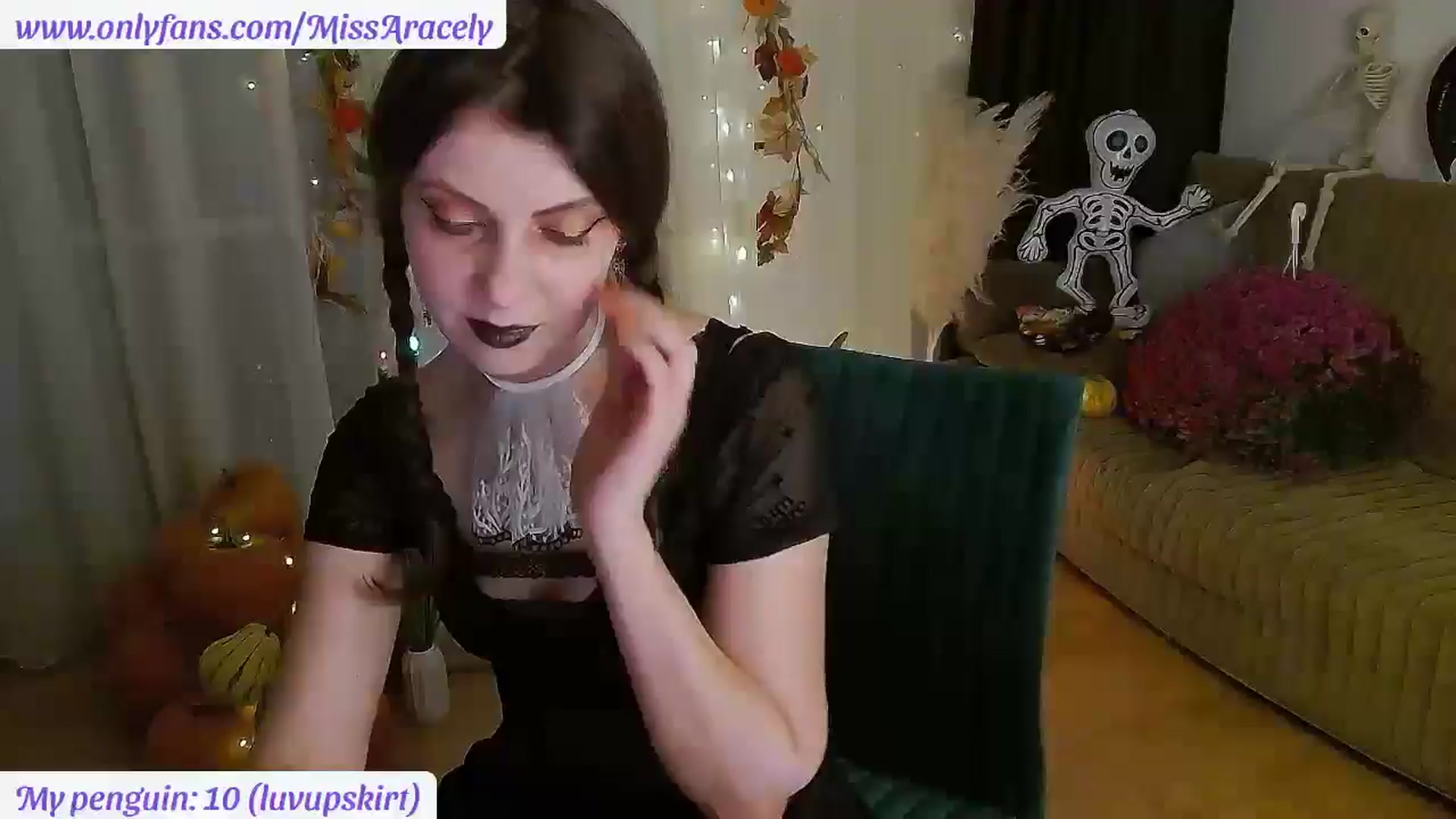 Gallery image thumbnail from MissAracely's myfreecams stream on, 11/01/2024, 24:07 image 12 of 20