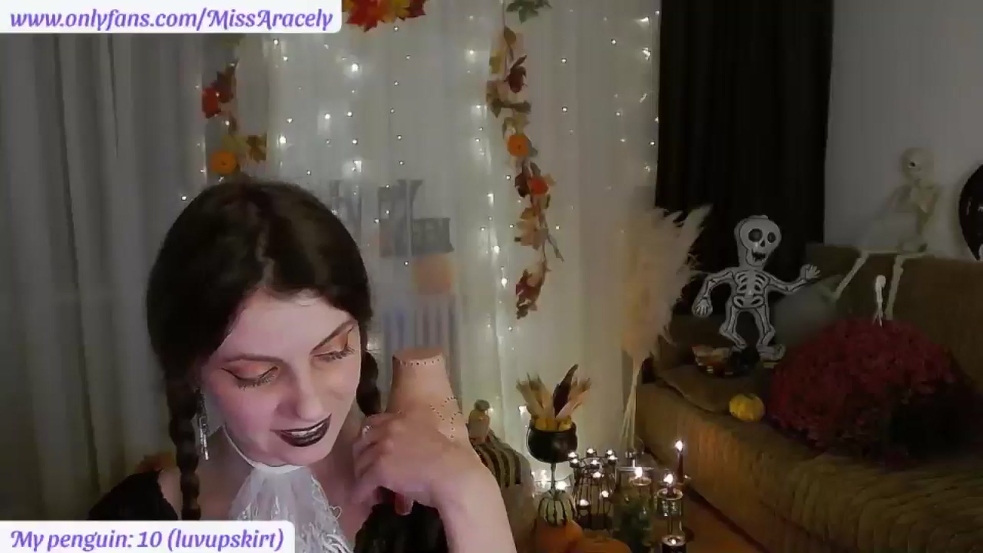 Gallery image thumbnail from MissAracely's myfreecams stream on, 11/01/2024, 24:07 image 8 of 20