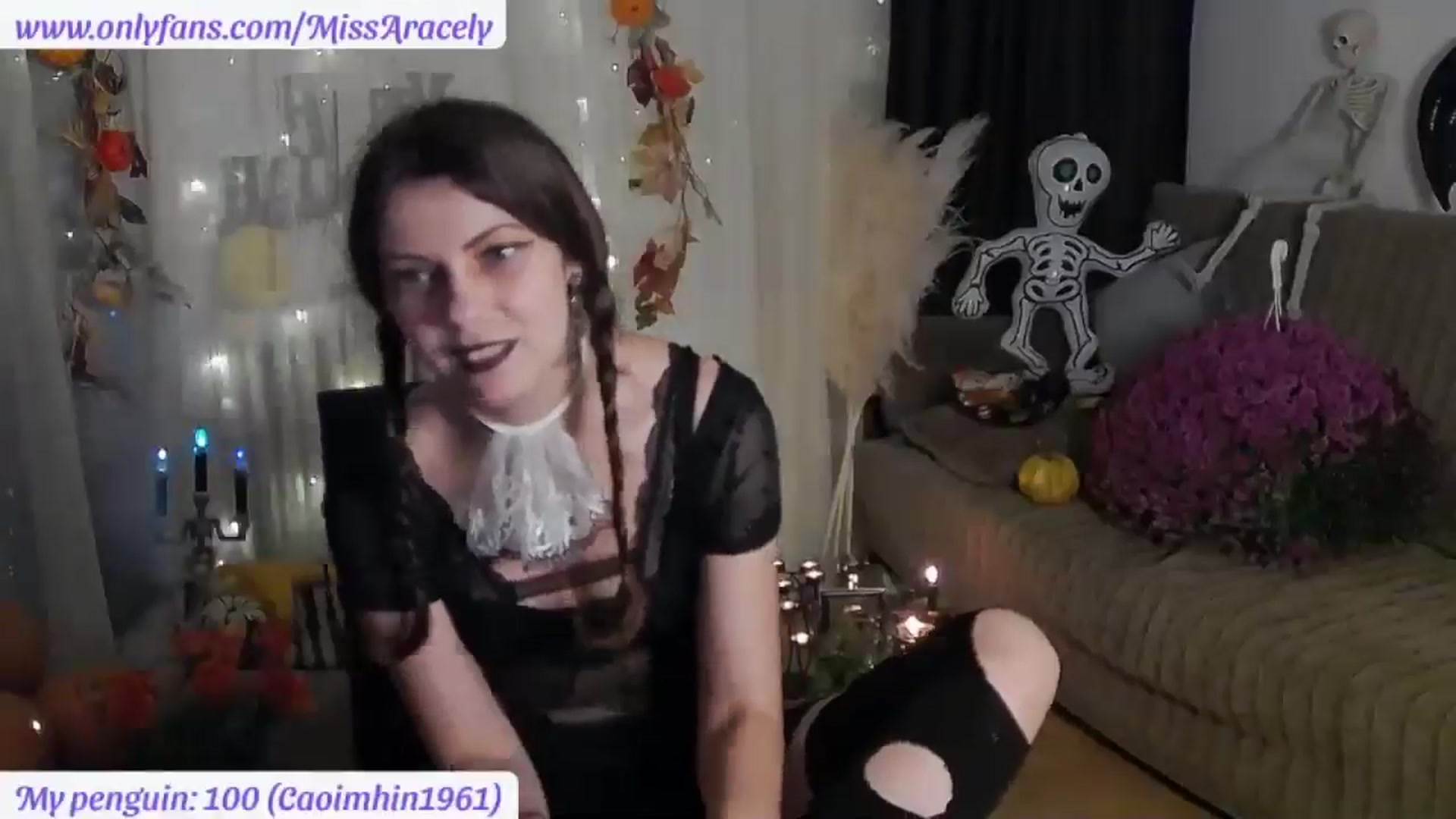 Gallery image thumbnail from MissAracely's myfreecams stream on, 11/01/2024, 01:05 image 12 of 20