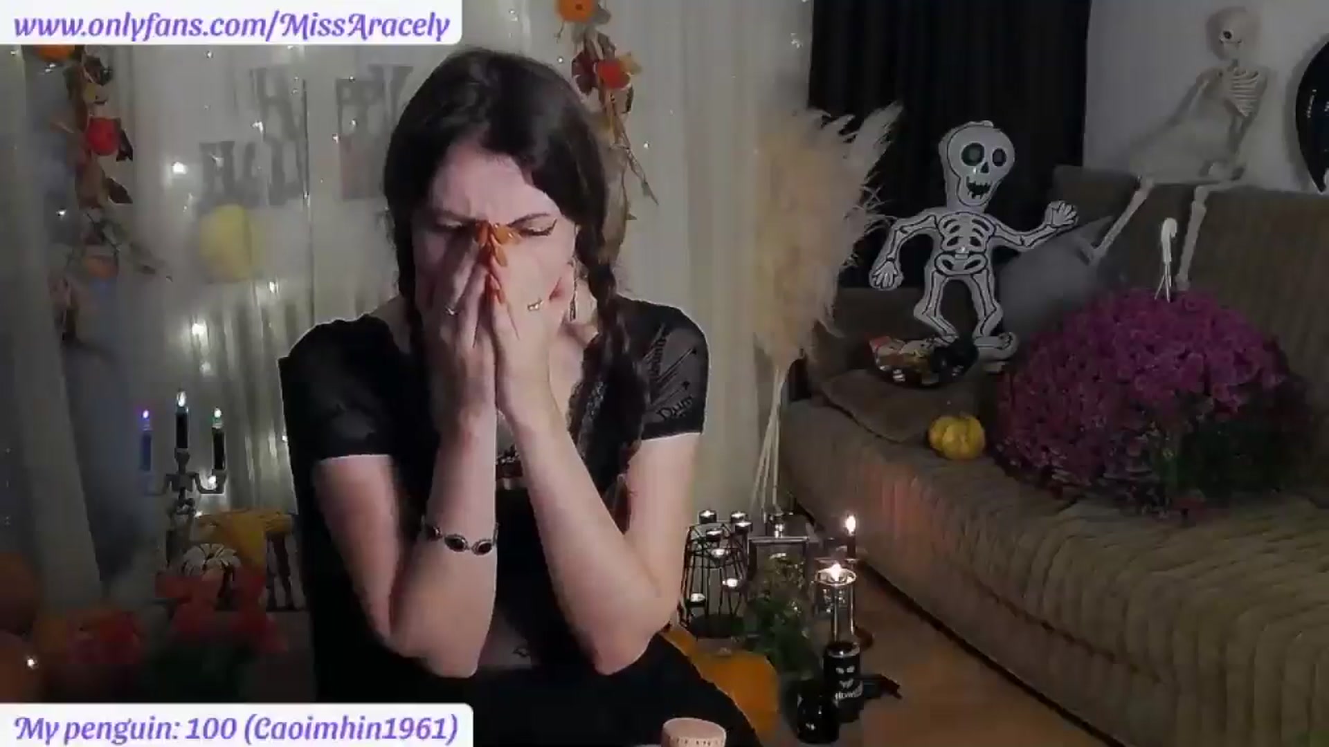 Gallery image thumbnail from MissAracely's myfreecams stream on, 11/01/2024, 01:05 image 18 of 20