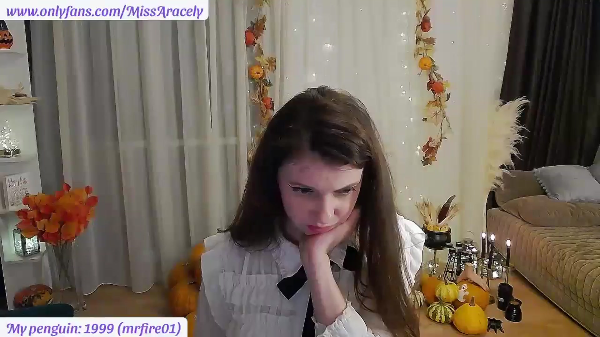 Gallery image thumbnail from MissAracely's myfreecams stream on, 11/09/2024, 22:14 image 15 of 20