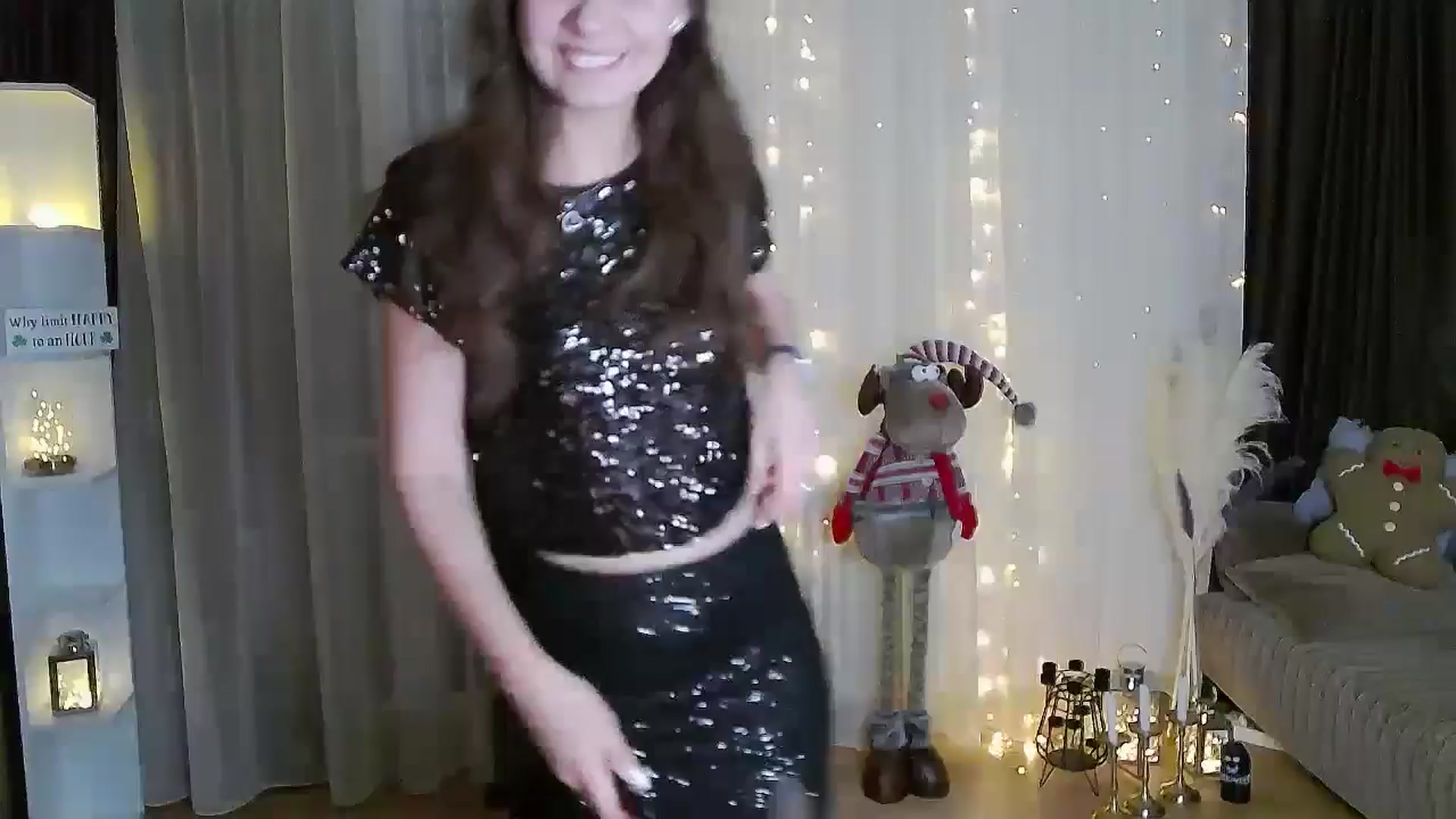 Gallery image thumbnail from MissAracely's myfreecams stream on, 11/21/2024, 18:32 image 14 of 20