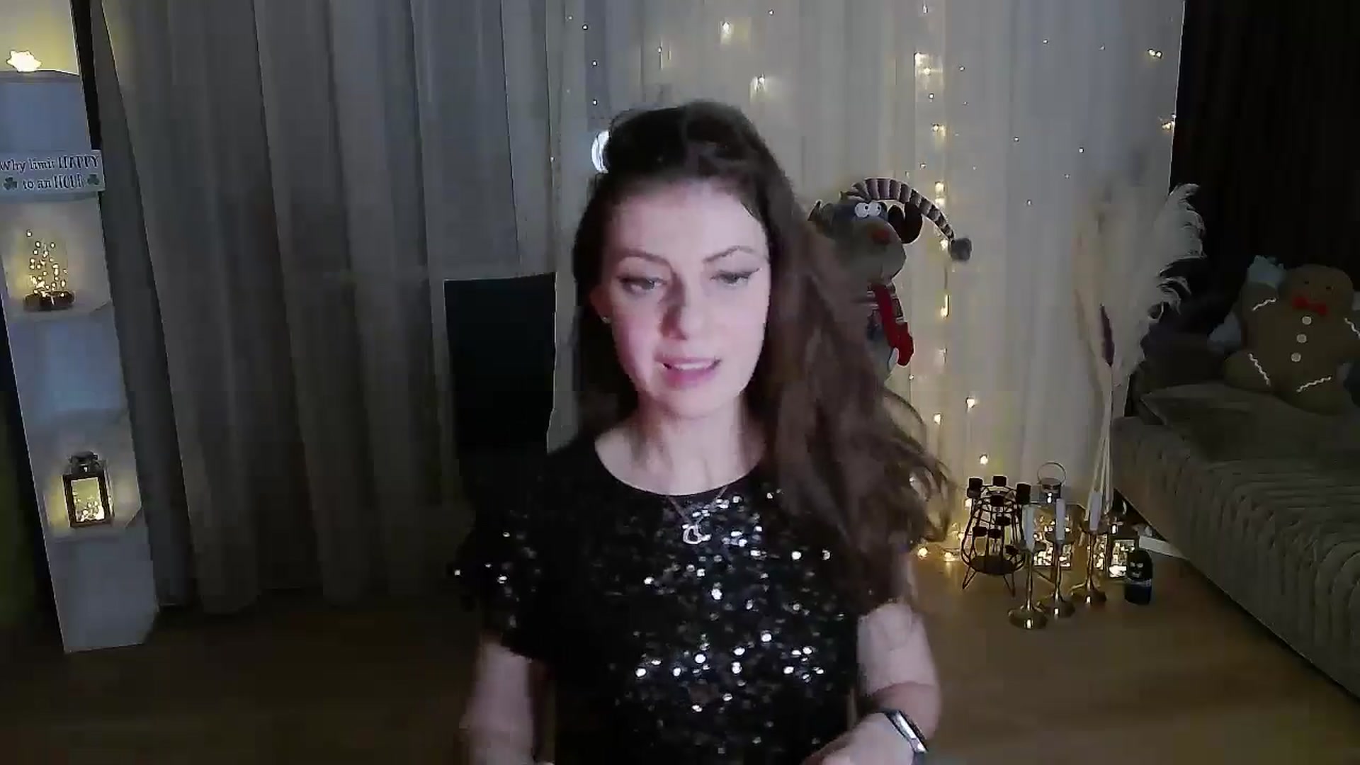 Gallery image thumbnail from MissAracely's myfreecams stream on, 11/21/2024, 18:32 image 15 of 20