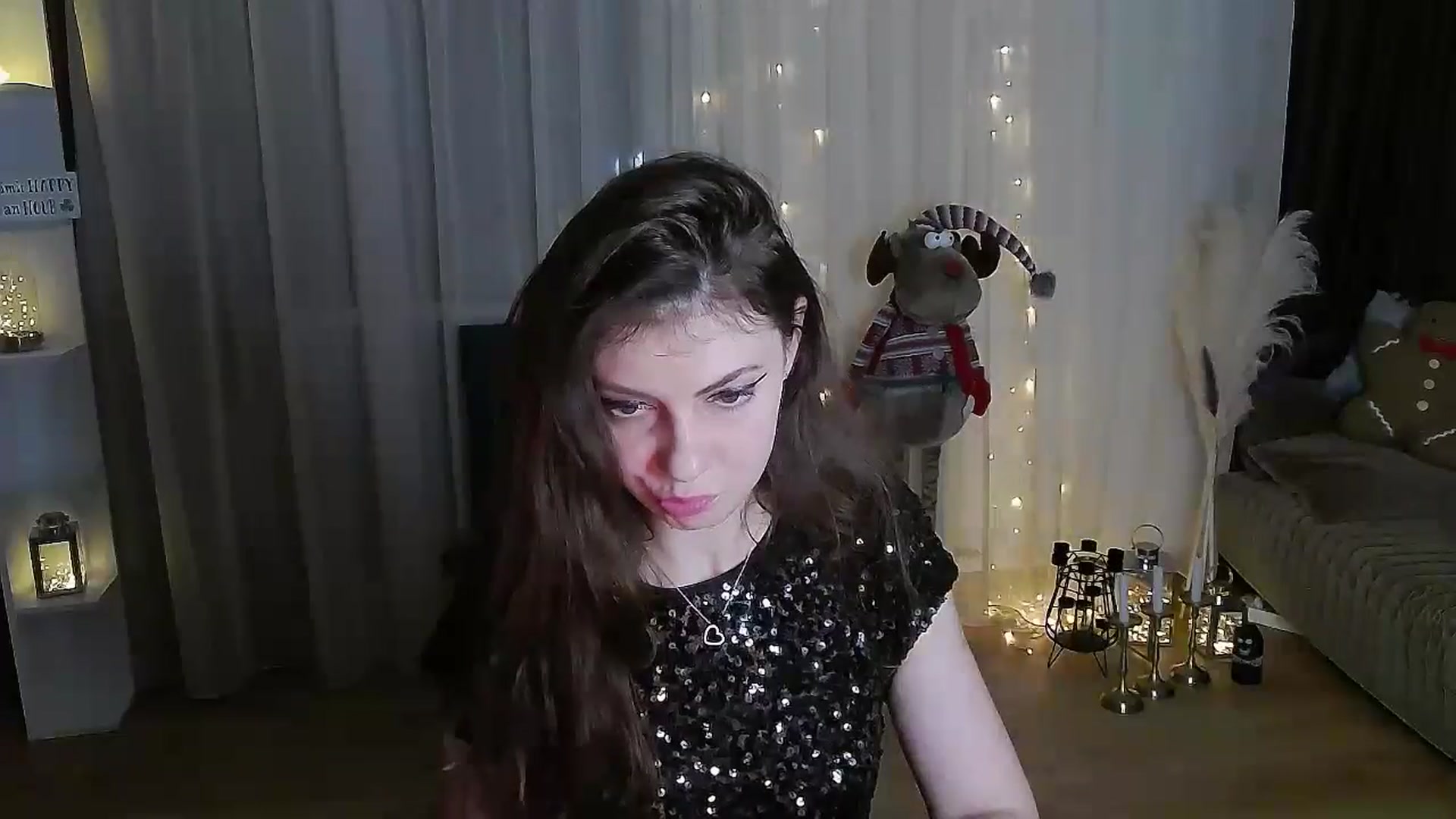 Gallery image thumbnail from MissAracely's myfreecams stream on, 11/21/2024, 18:32 image 6 of 20