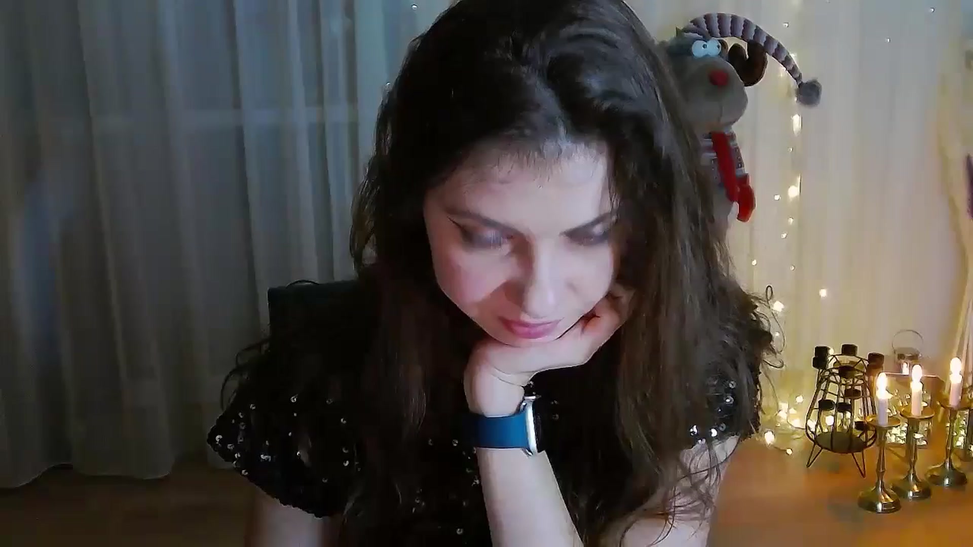 Gallery image thumbnail from MissAracely's myfreecams stream on, 11/21/2024, 21:02 image 10 of 20