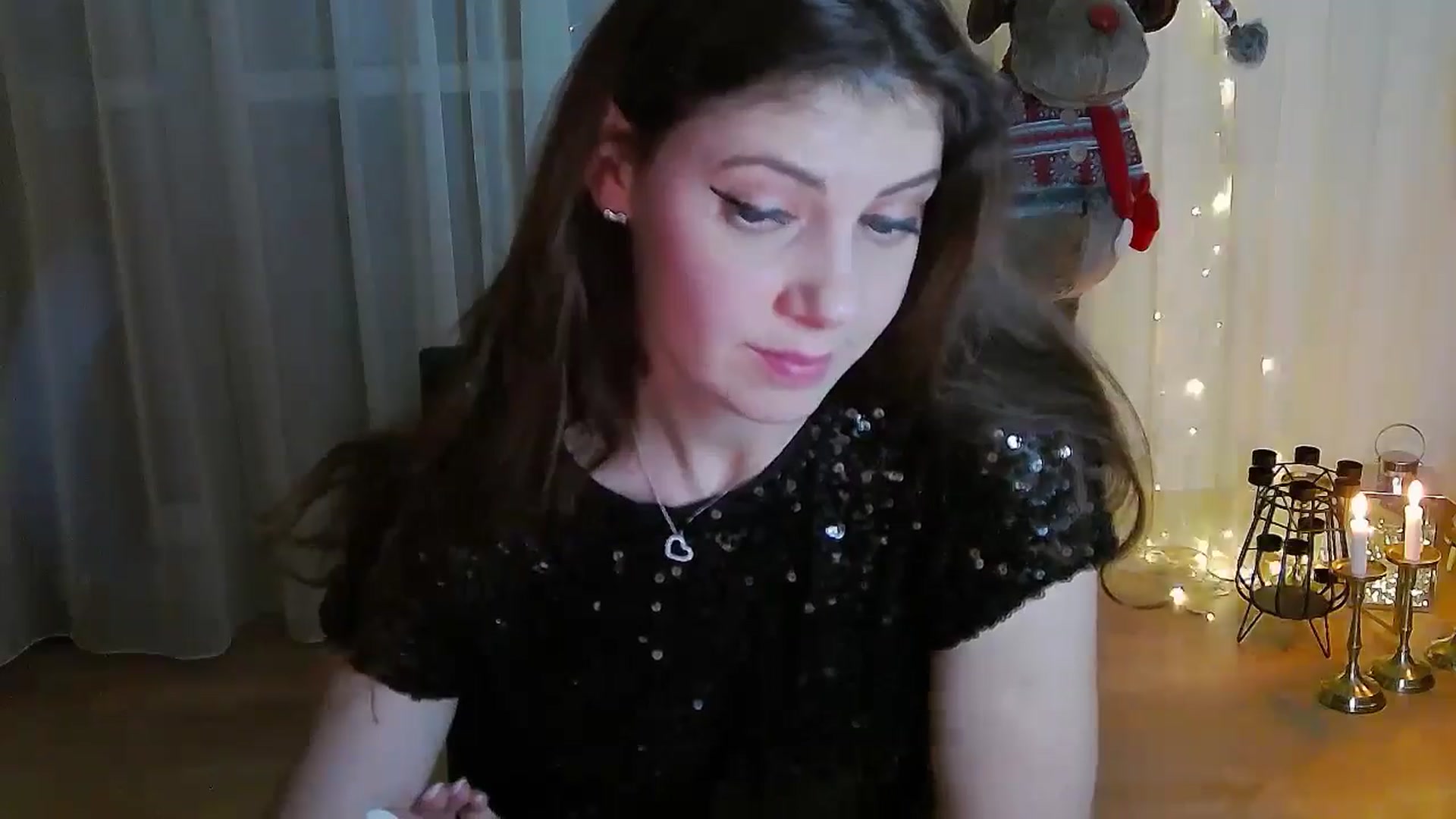 Gallery image thumbnail from MissAracely's myfreecams stream on, 11/21/2024, 21:02 image 9 of 20