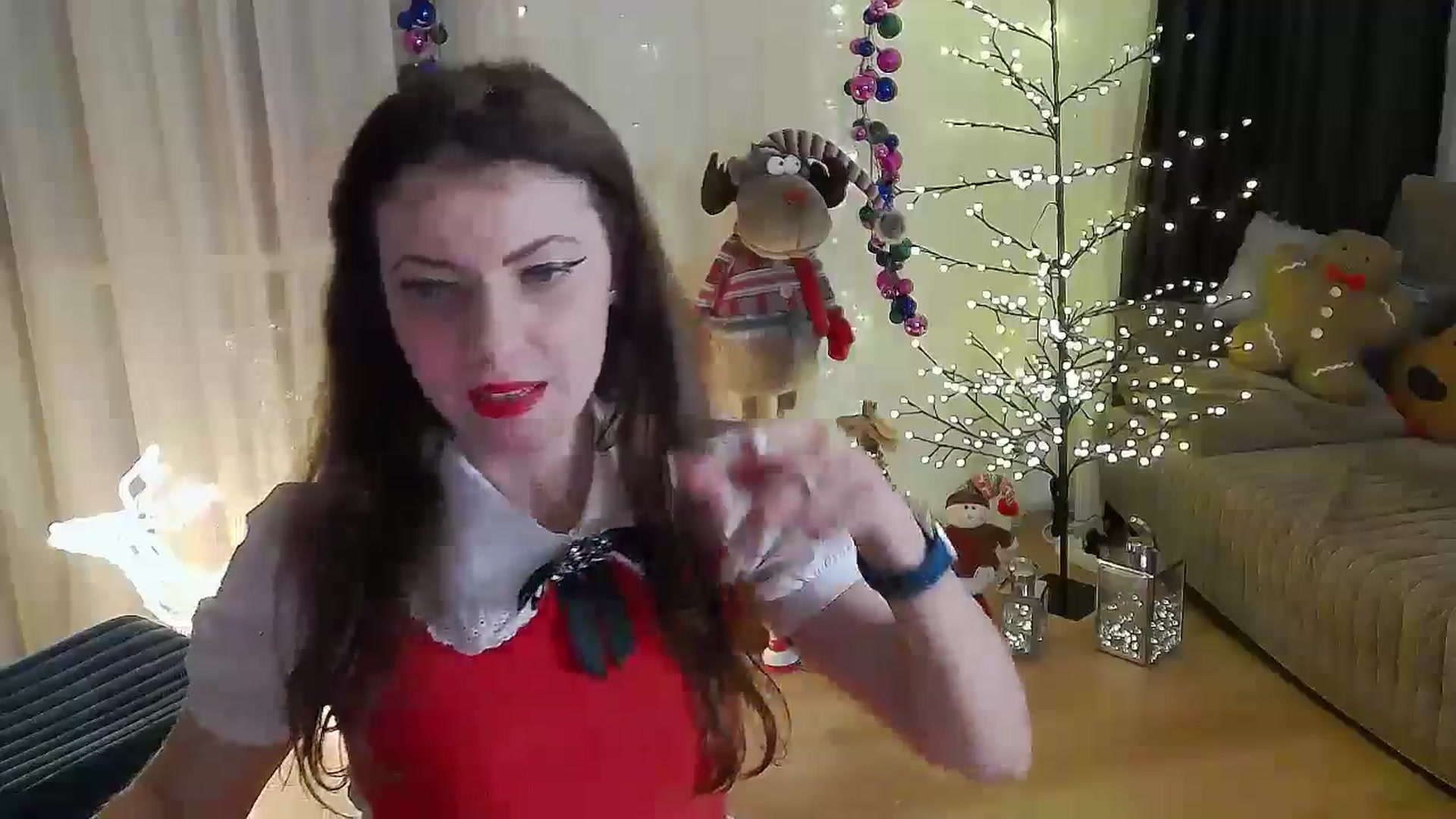 Gallery image thumbnail from MissAracely's myfreecams stream on, 11/23/2024, 17:59 image 17 of 20