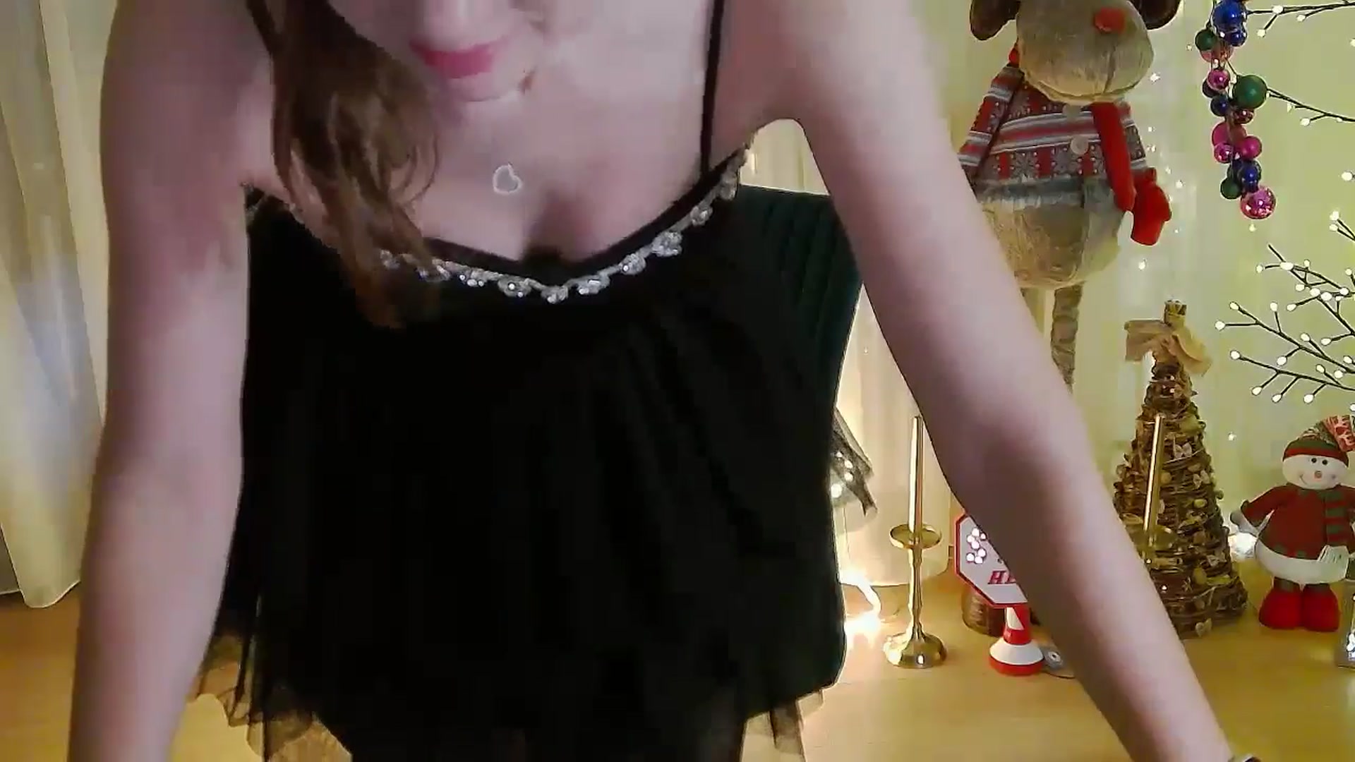 Gallery image thumbnail from MissAracely's myfreecams stream on, 11/24/2024, 23:07 image 4 of 20