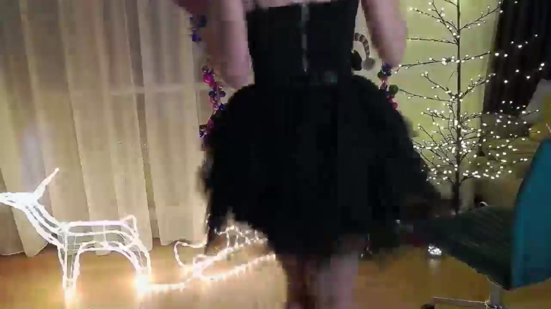 Gallery image thumbnail from MissAracely's myfreecams stream on, 11/25/2024, 24:25 image 16 of 20