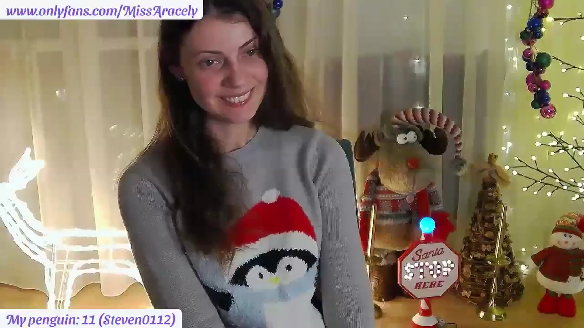 Gallery image thumbnail from MissAracely's myfreecams stream on, 12/11/2024, 20:18 image 9 of 20