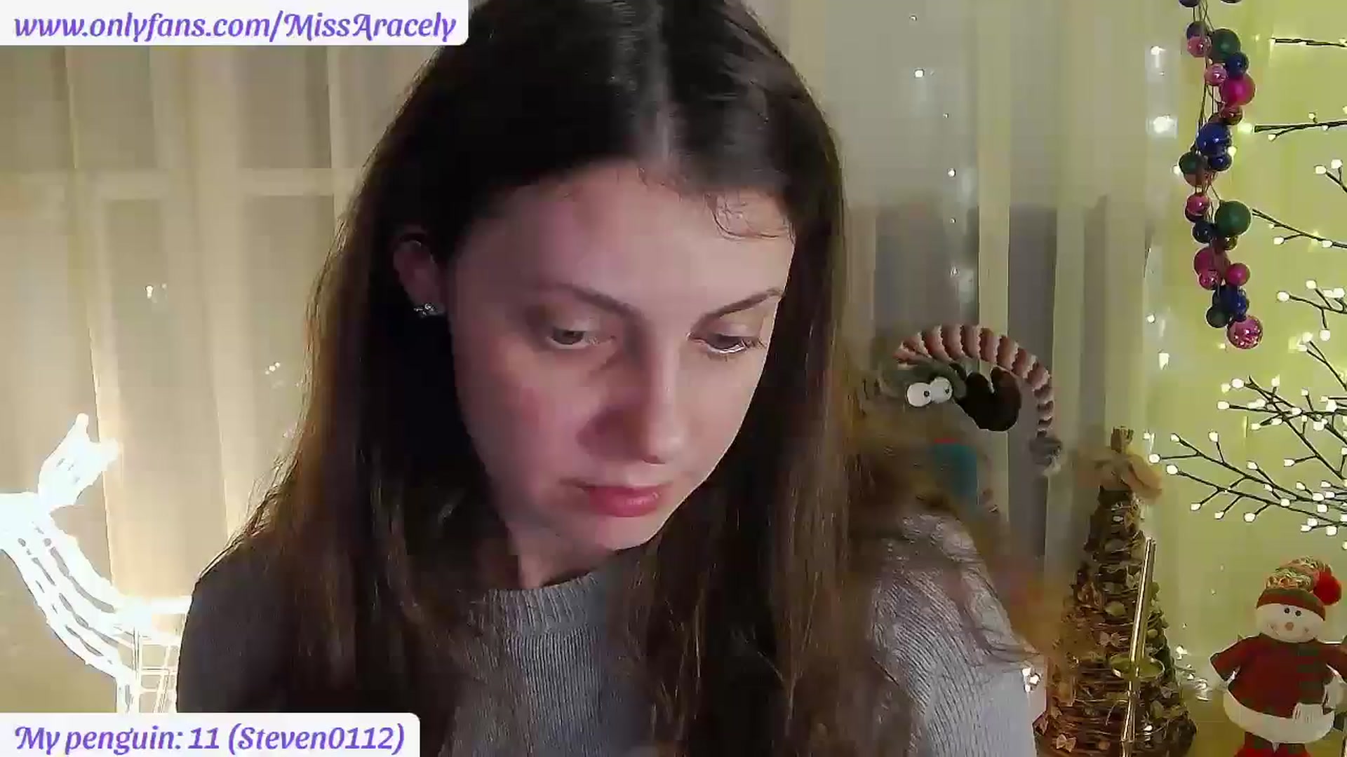 Gallery image thumbnail from MissAracely's myfreecams stream on, 12/11/2024, 20:18 image 1 of 20