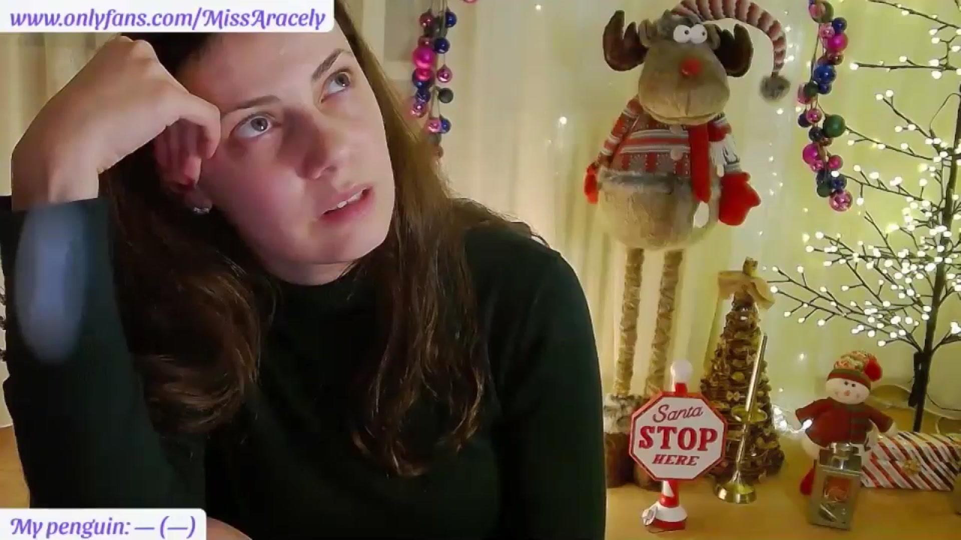 Gallery image thumbnail from MissAracely's myfreecams stream on, 12/19/2024, 22:38 image 10 of 20