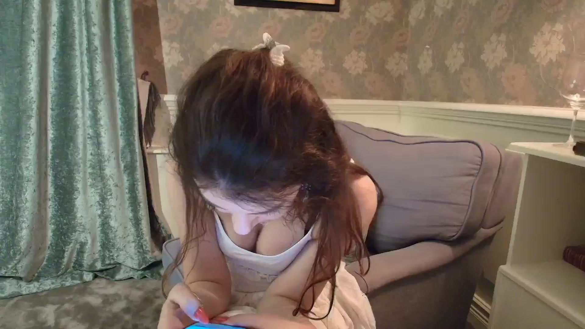 Gallery image thumbnail from MissAracely's myfreecams stream on, 12/24/2024, 01:13 image 15 of 20