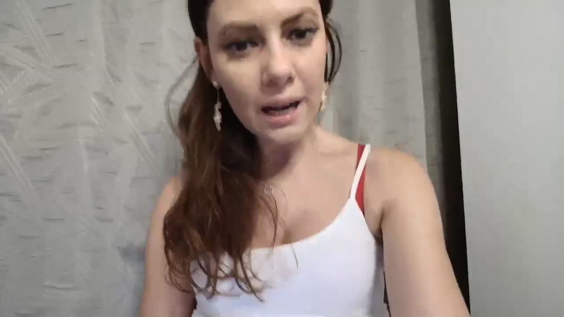 Gallery image thumbnail from MissAracely's myfreecams stream on, 01/02/2025, 20:53 image 15 of 20
