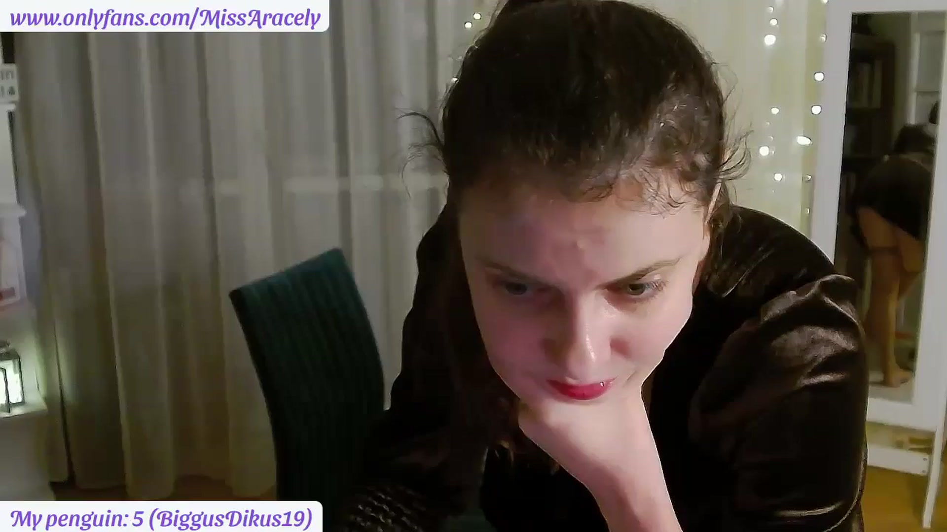 Gallery image thumbnail from MissAracely's myfreecams stream on, 01/15/2025, 02:33 image 18 of 20