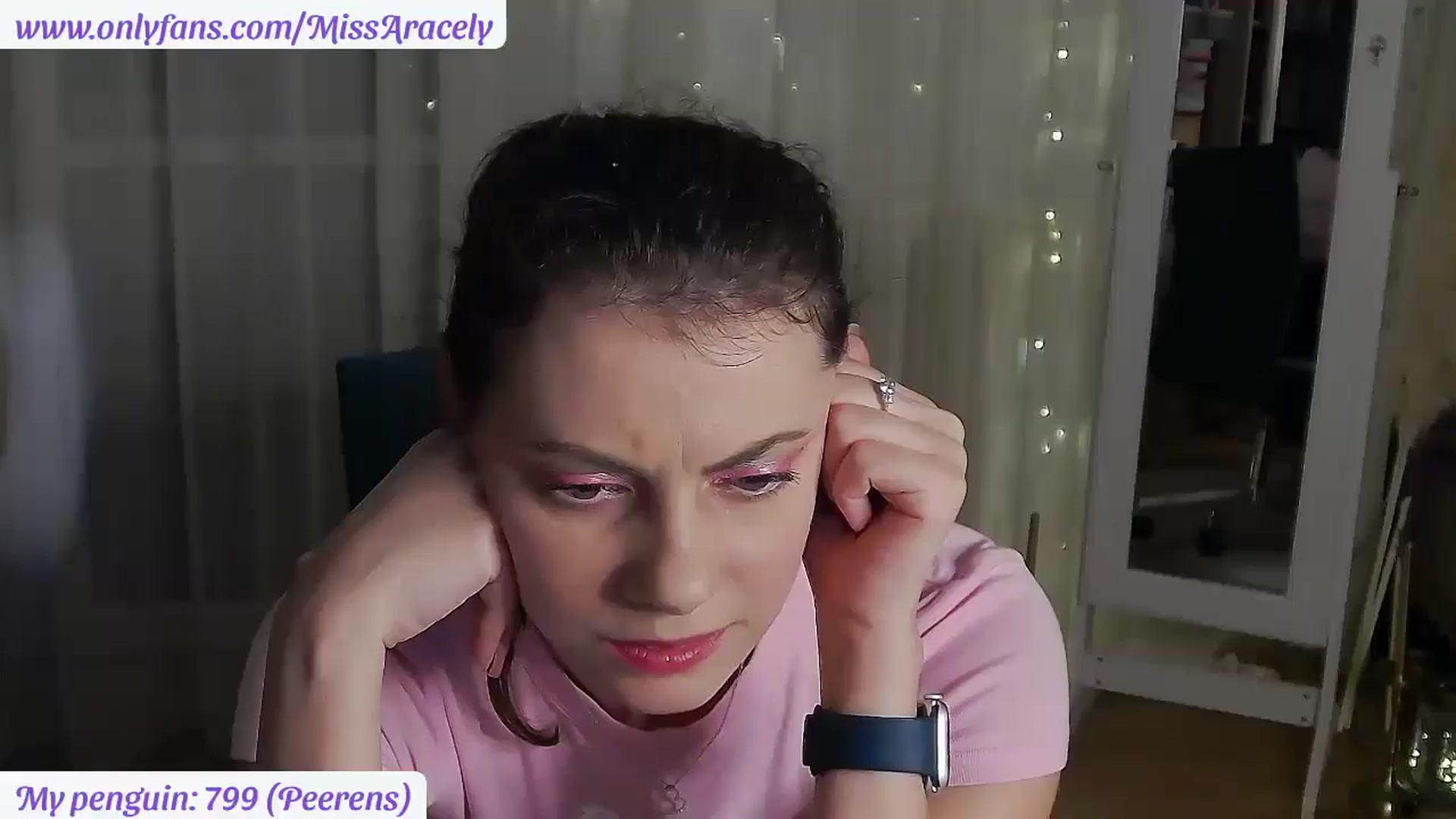 Gallery image thumbnail from MissAracely's myfreecams stream on, 01/25/2025, 23:57 image 19 of 20